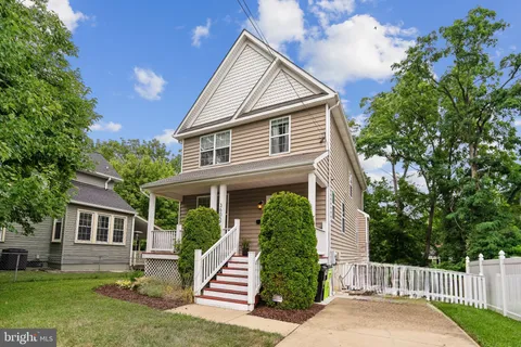 3602 Taylor Street, Brentwood, MD 20722 - #: MDPG2211236