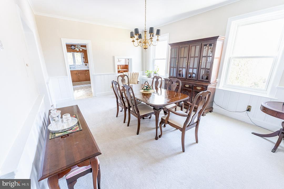 1083 LAWRENCE ROAD