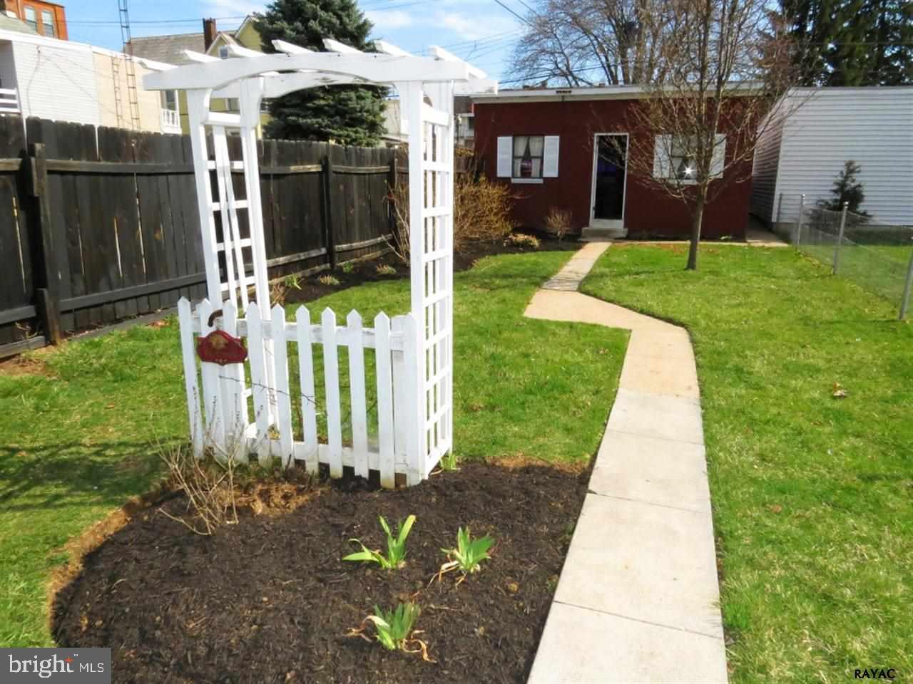 WEST YORK BORO - Residential