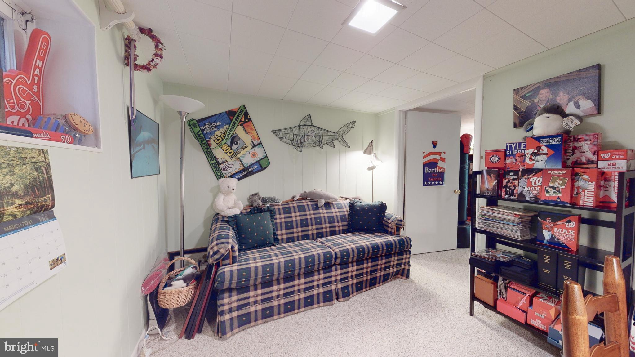 FAIRLINGTON MEADOWS - Residential Lease