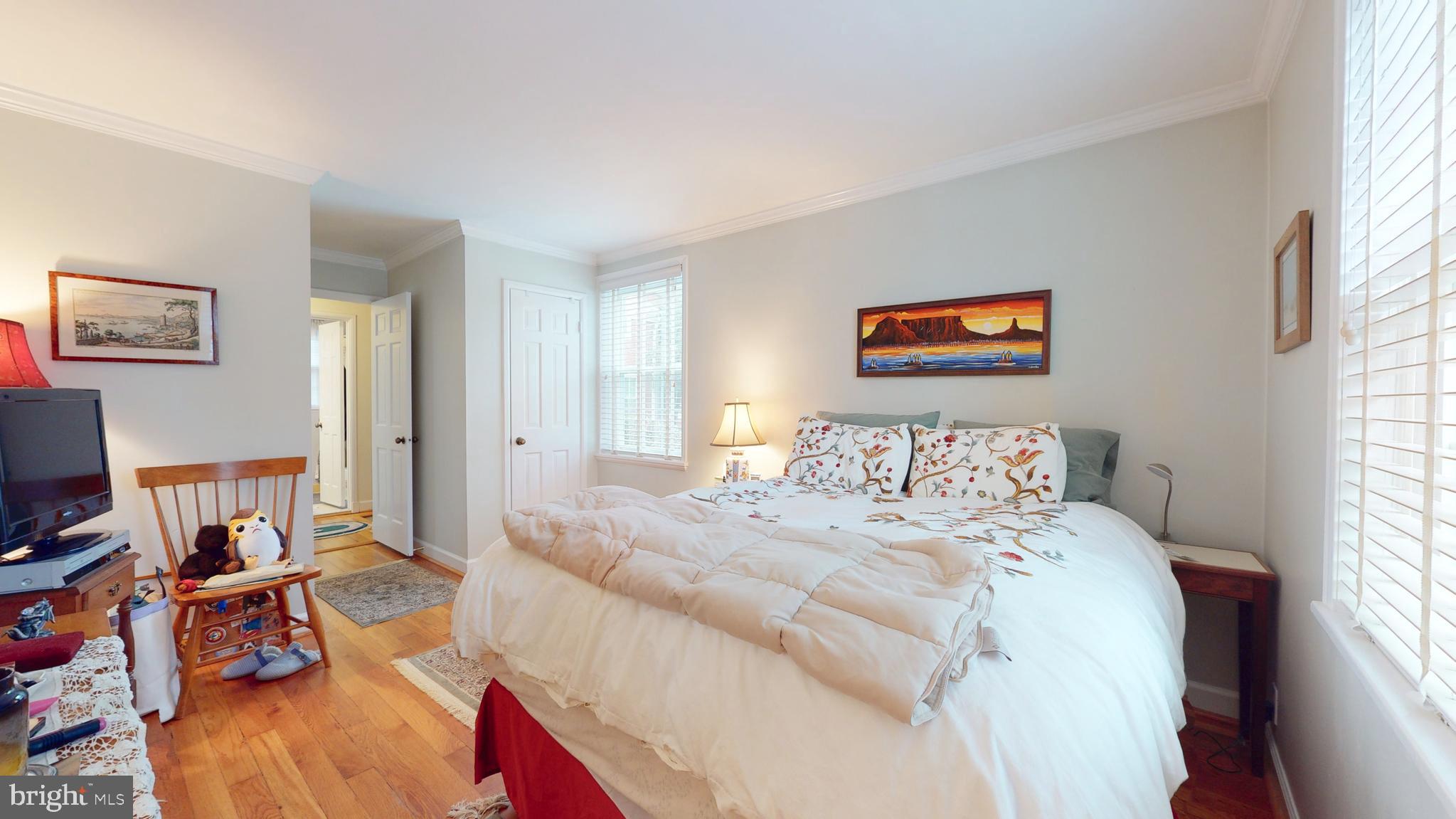 FAIRLINGTON MEADOWS - Residential Lease