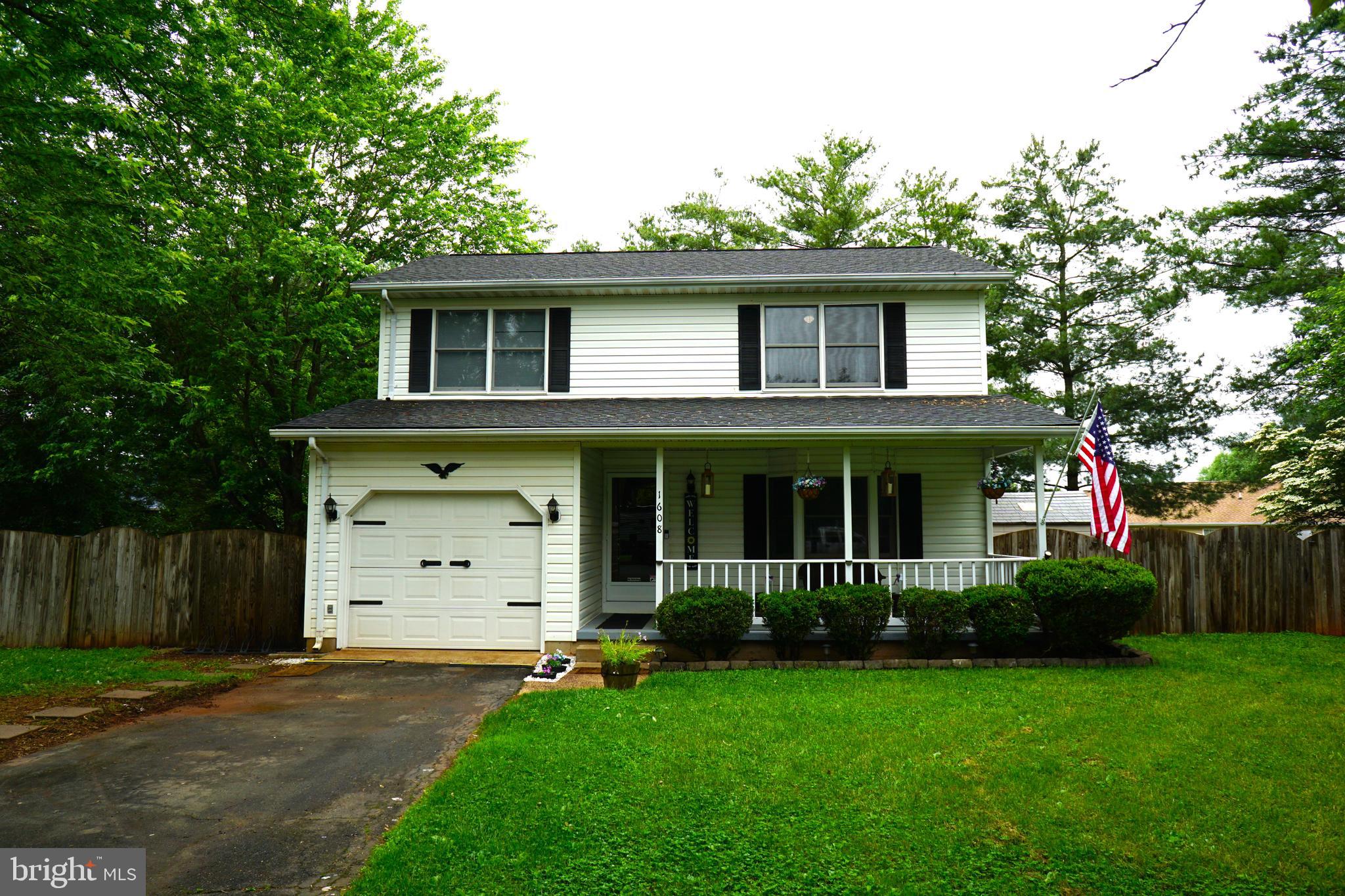 1608 HARRIER LANE