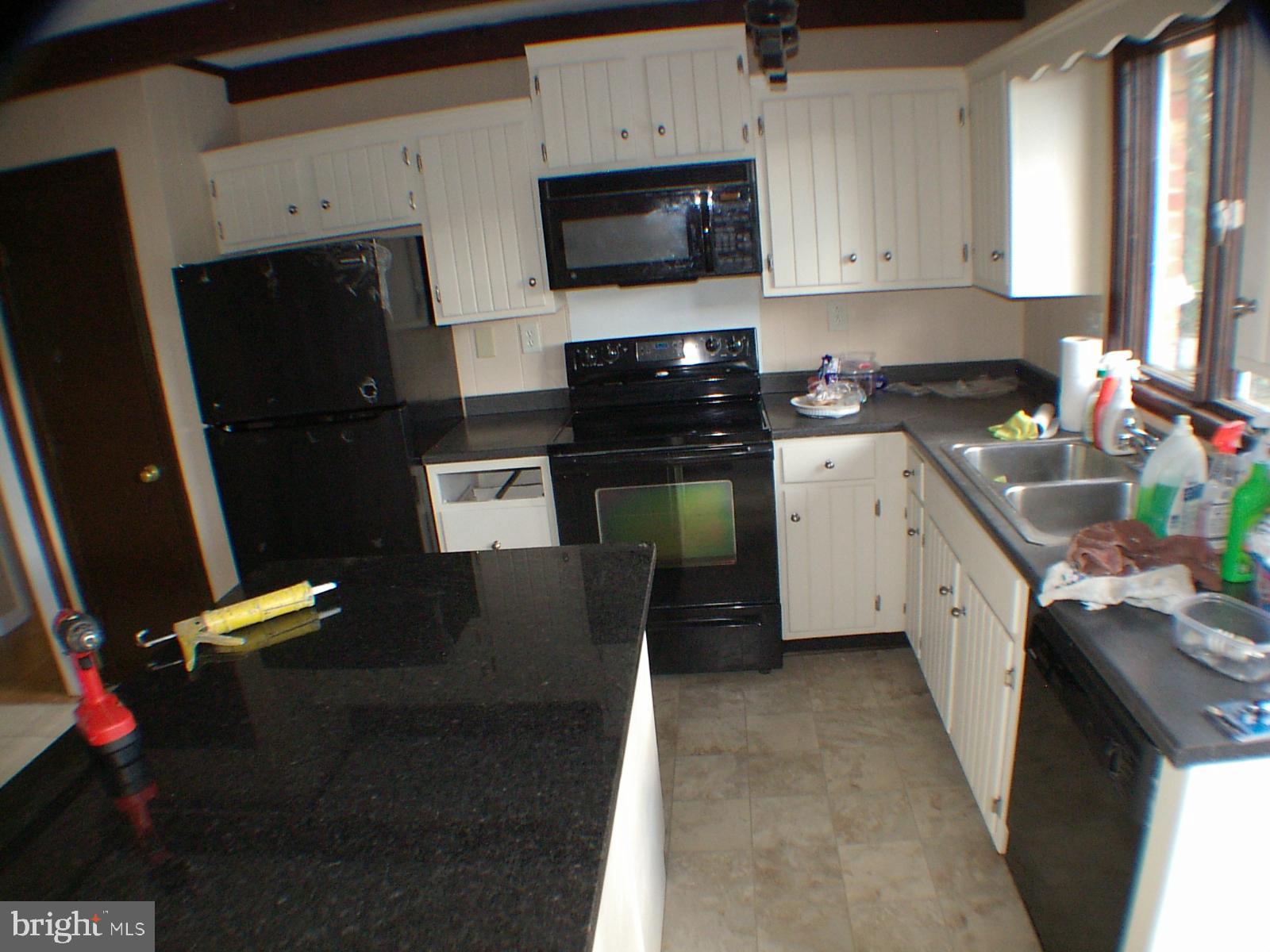 SHAWNEELAND - Residential