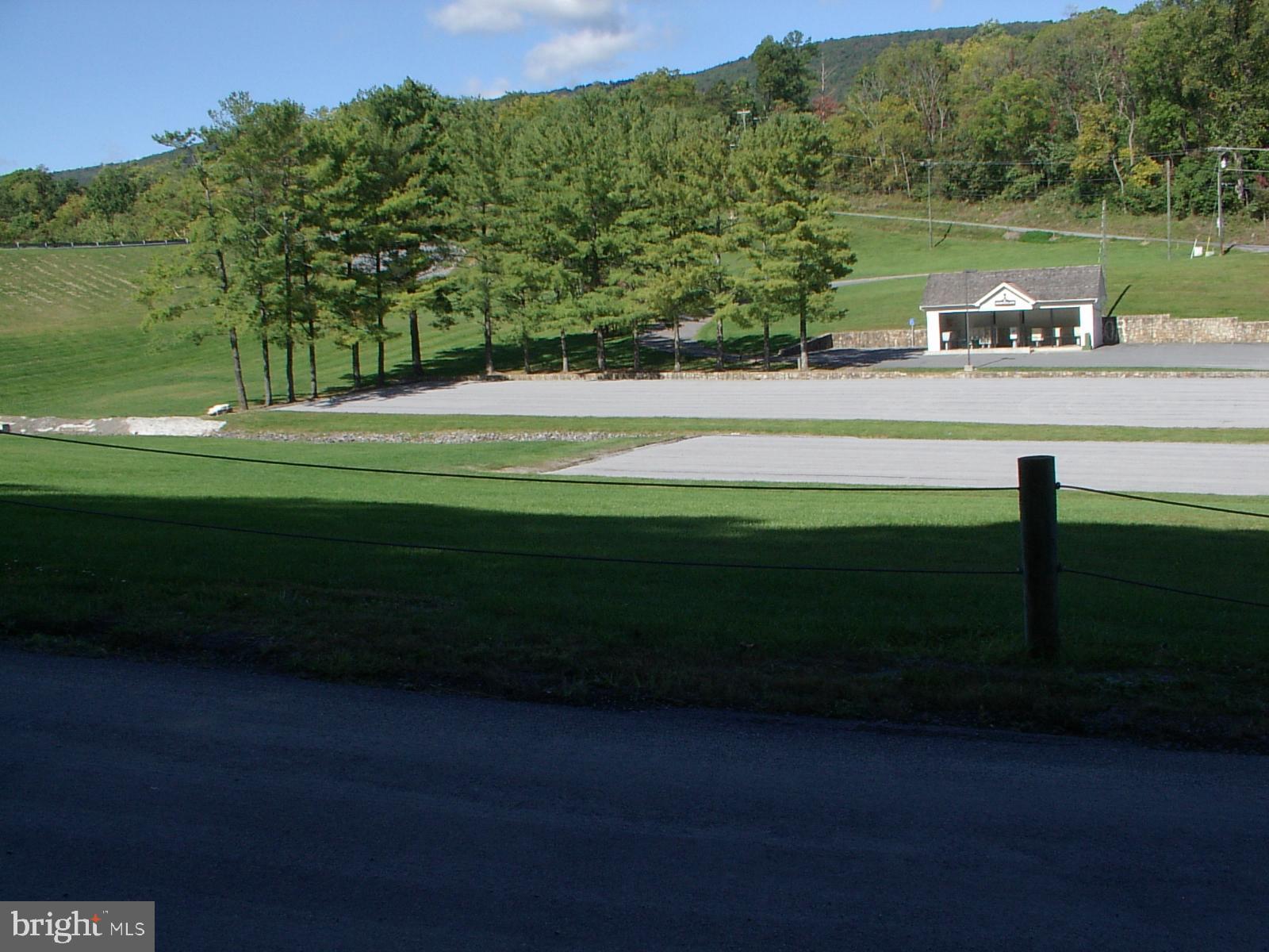 SHAWNEELAND - Residential