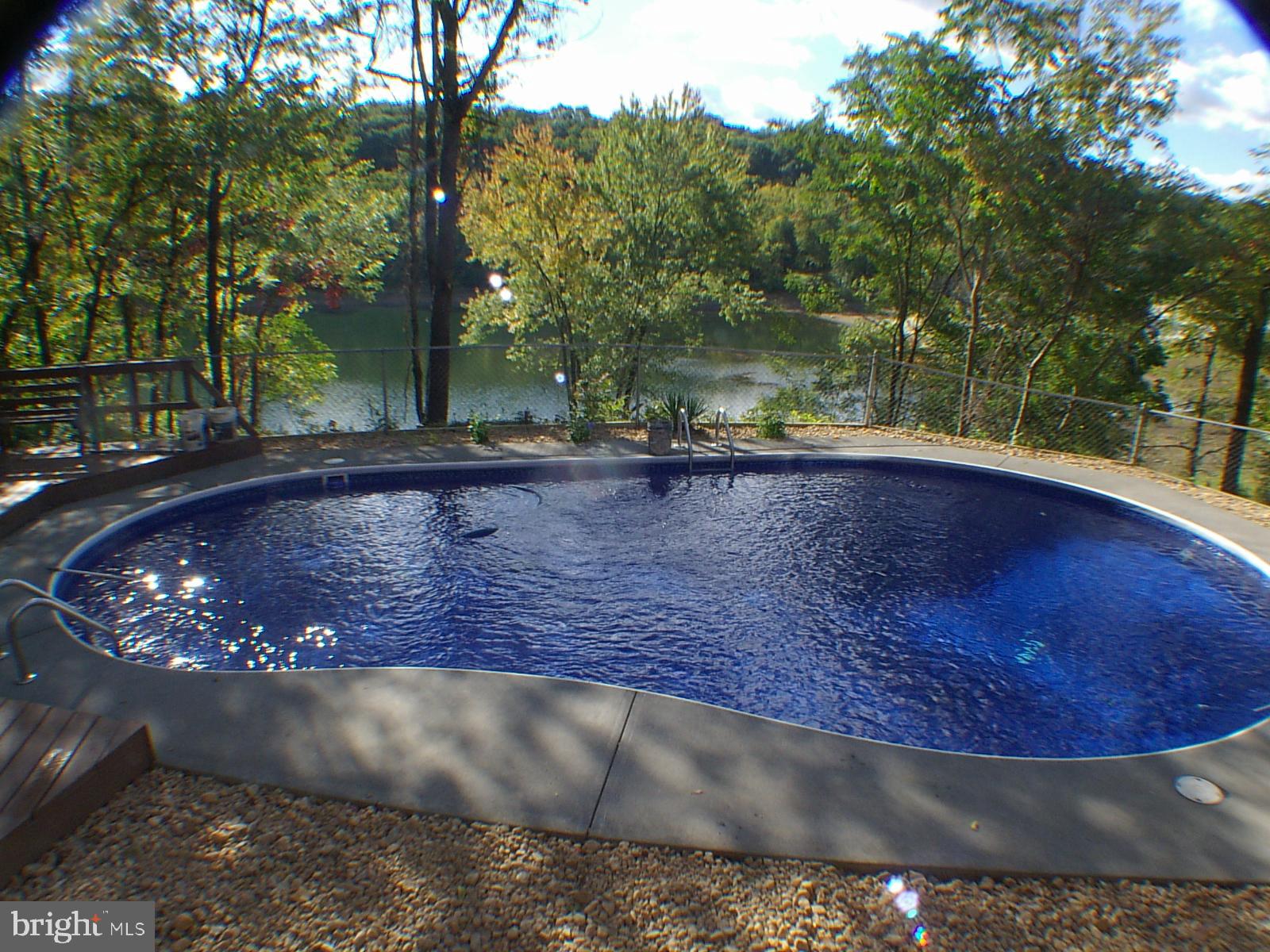 SHAWNEELAND - Residential