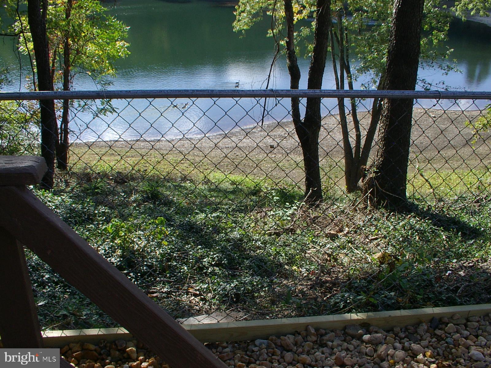 SHAWNEELAND - Residential