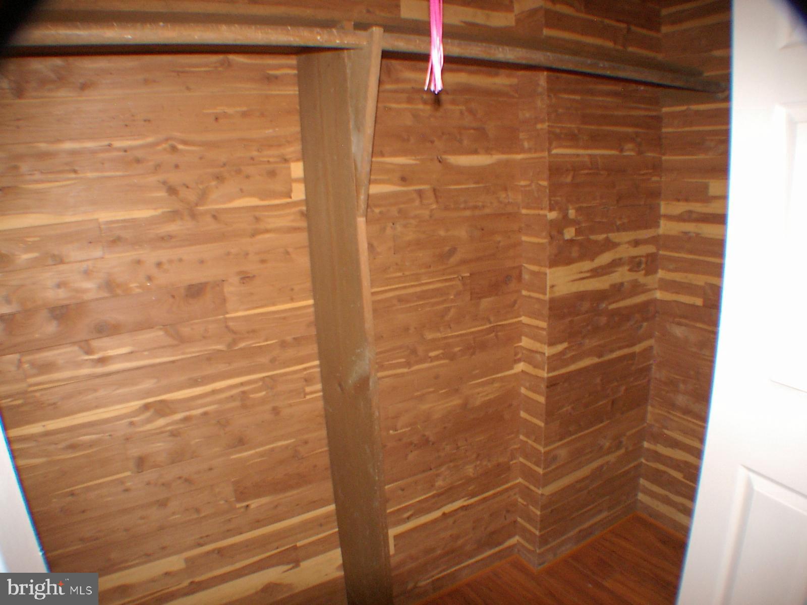 SHAWNEELAND - Residential