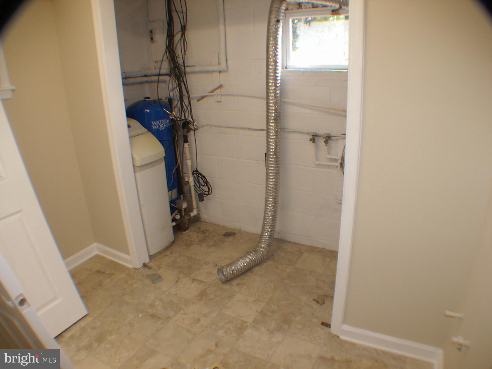 SHAWNEELAND - Residential