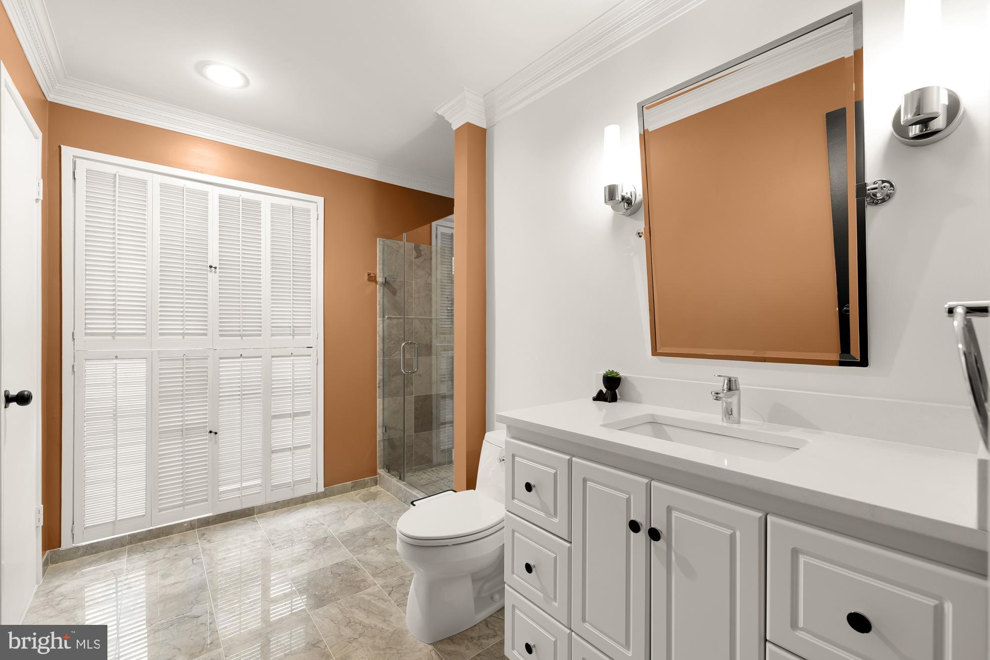 CONGRESSIONAL COUNTRY CLUB ESTATES - Residential