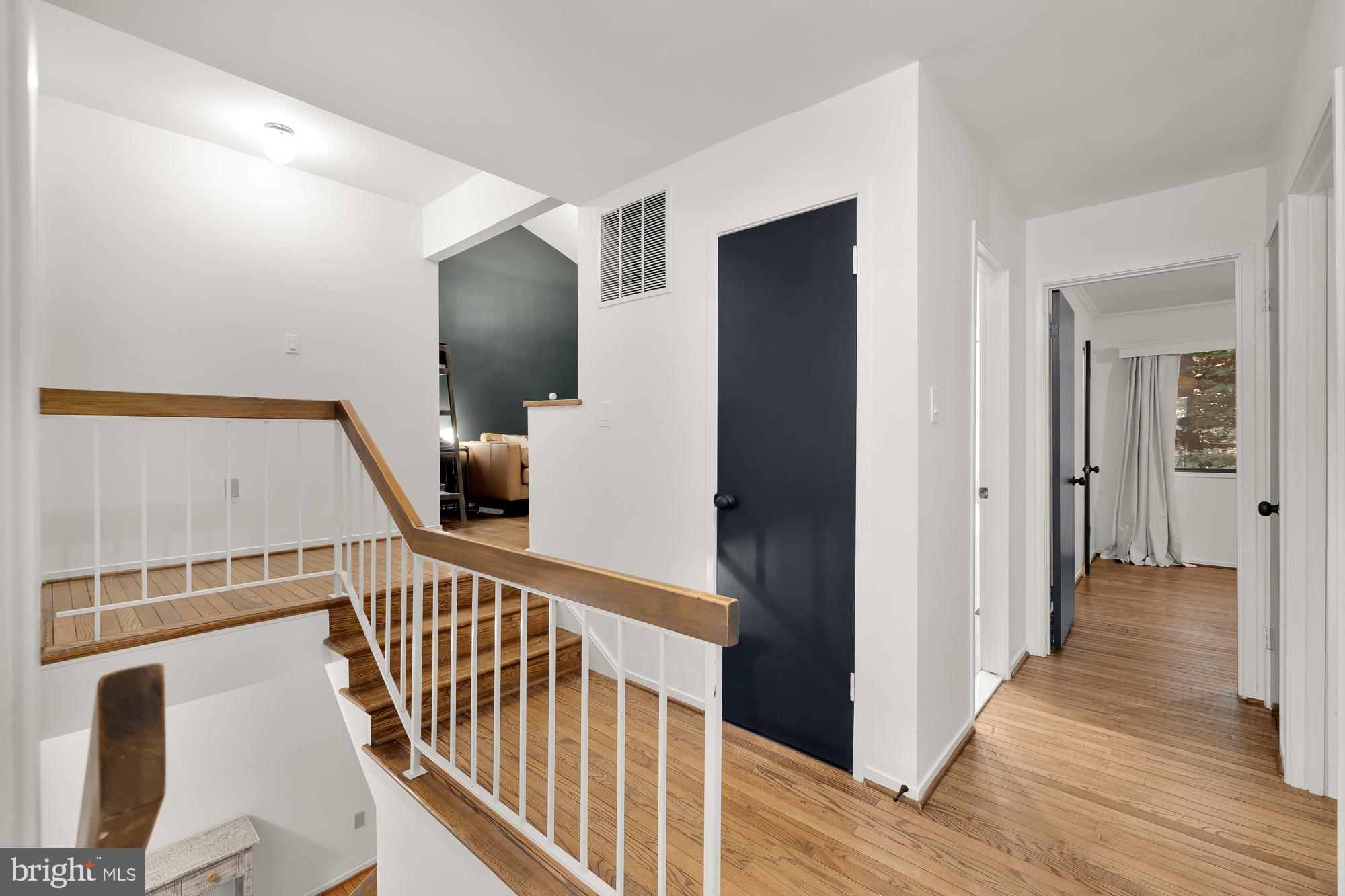 CONGRESSIONAL COUNTRY CLUB ESTATES - Residential