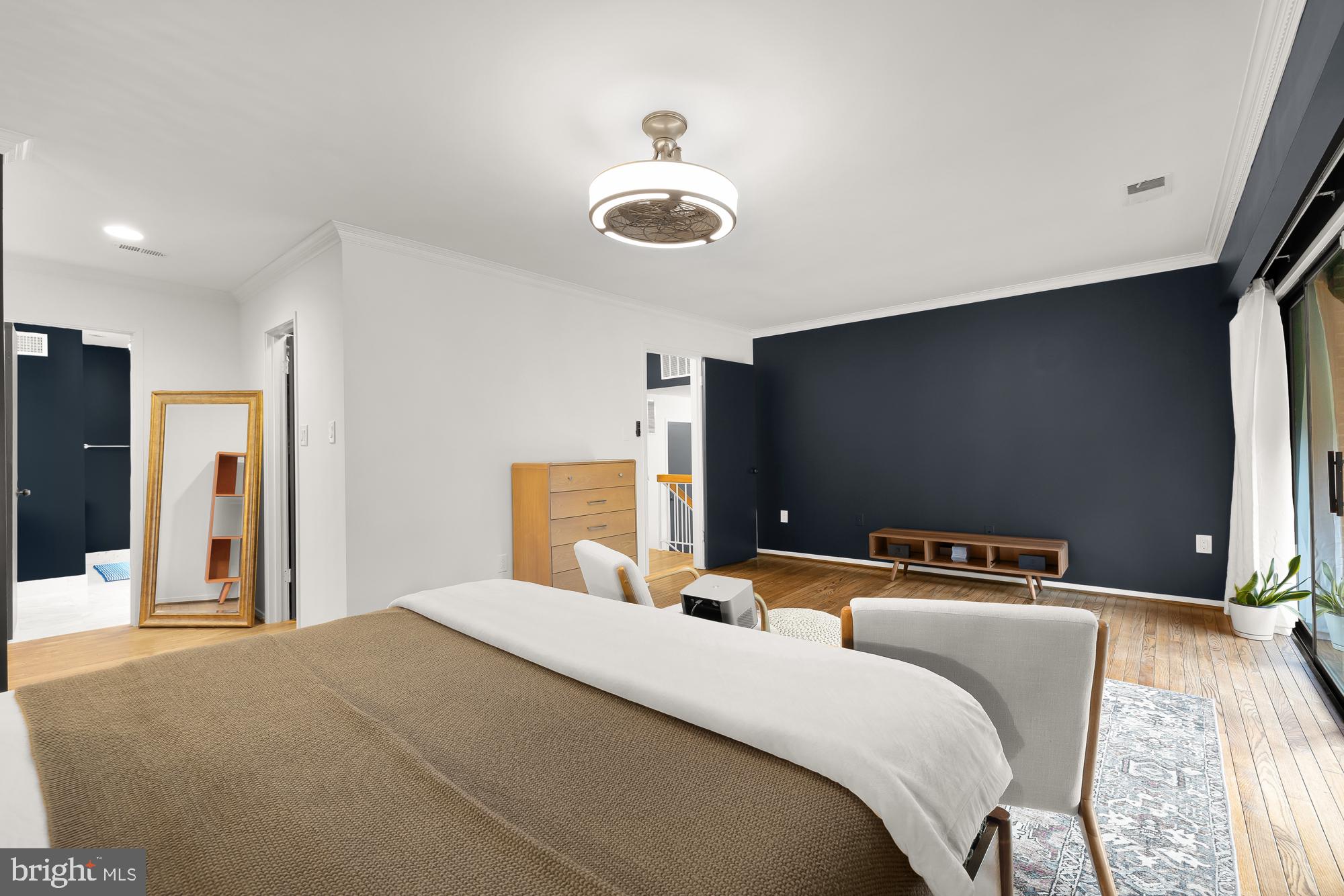 CONGRESSIONAL COUNTRY CLUB ESTATES - Residential