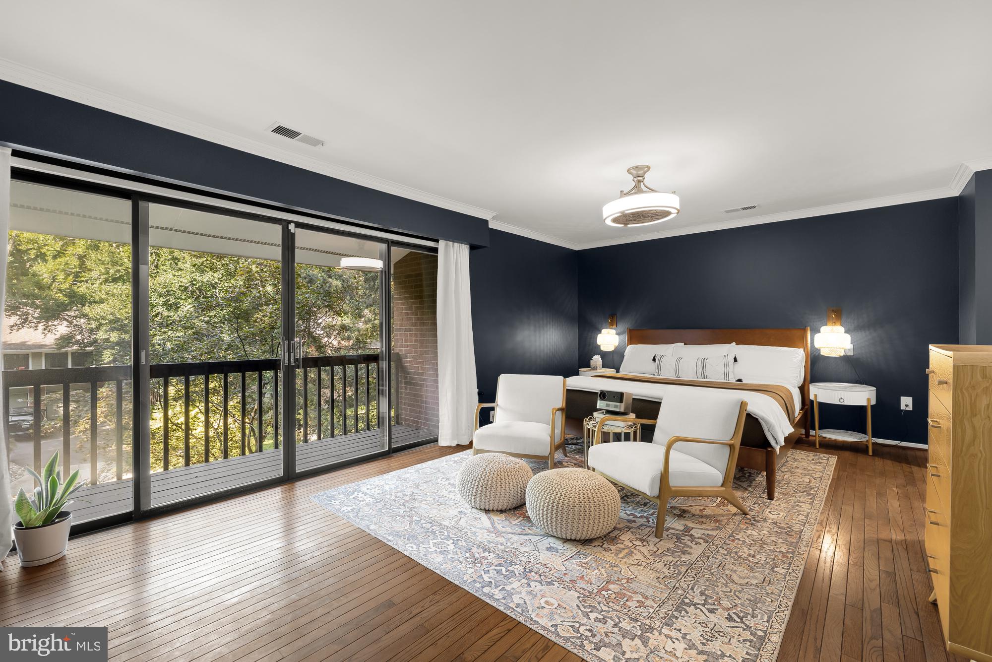 CONGRESSIONAL COUNTRY CLUB ESTATES - Residential