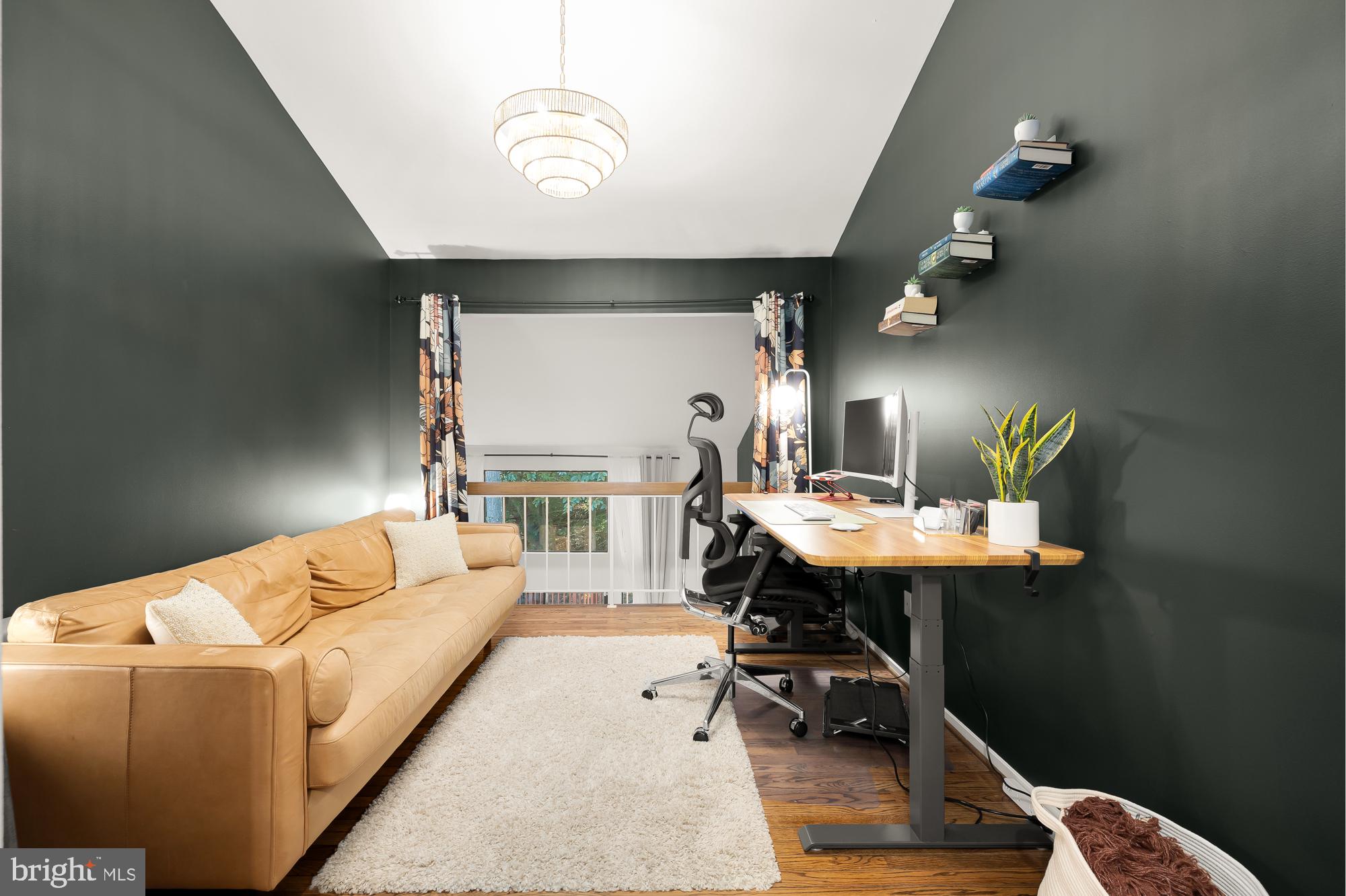 CONGRESSIONAL COUNTRY CLUB ESTATES - Residential