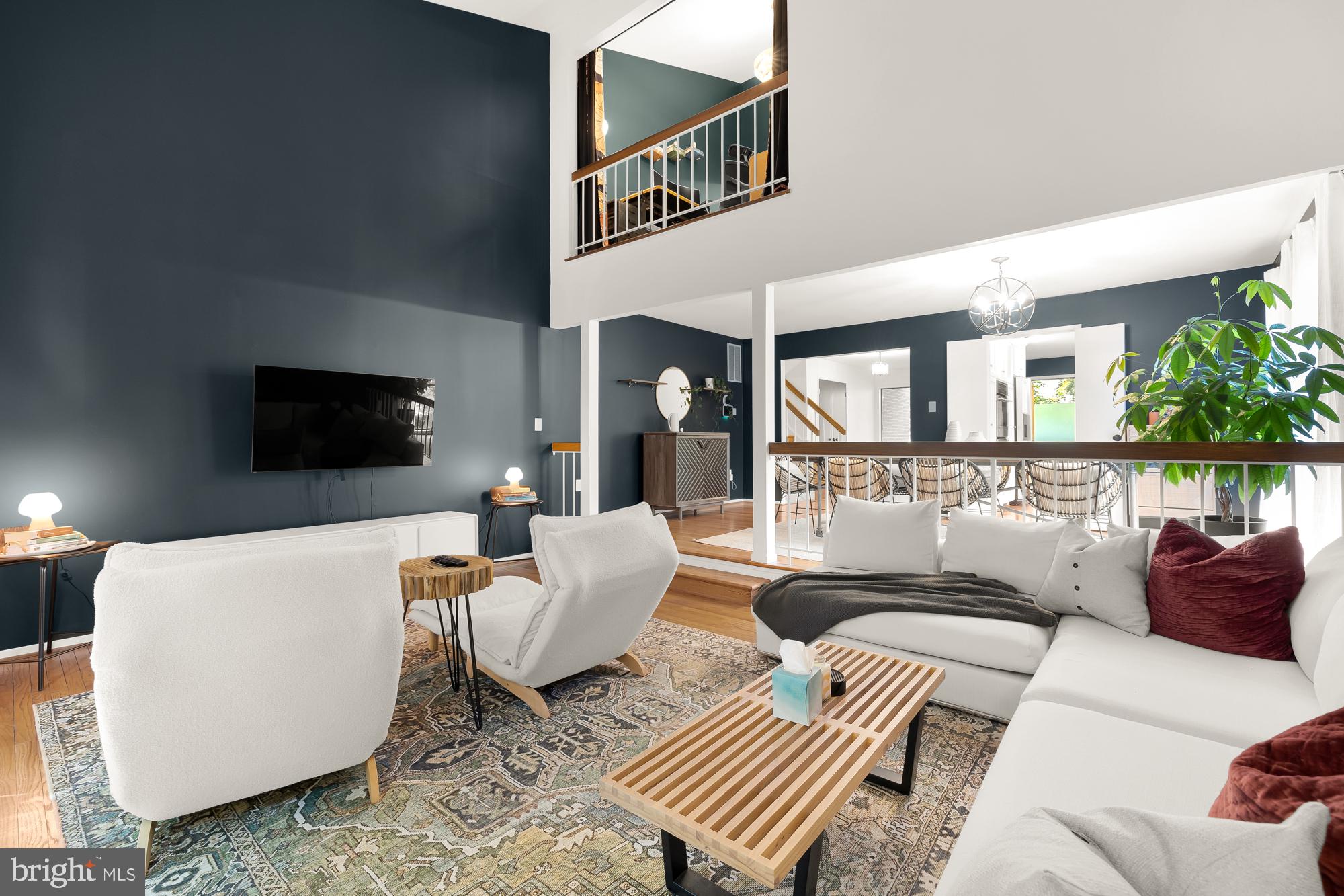 CONGRESSIONAL COUNTRY CLUB ESTATES - Residential