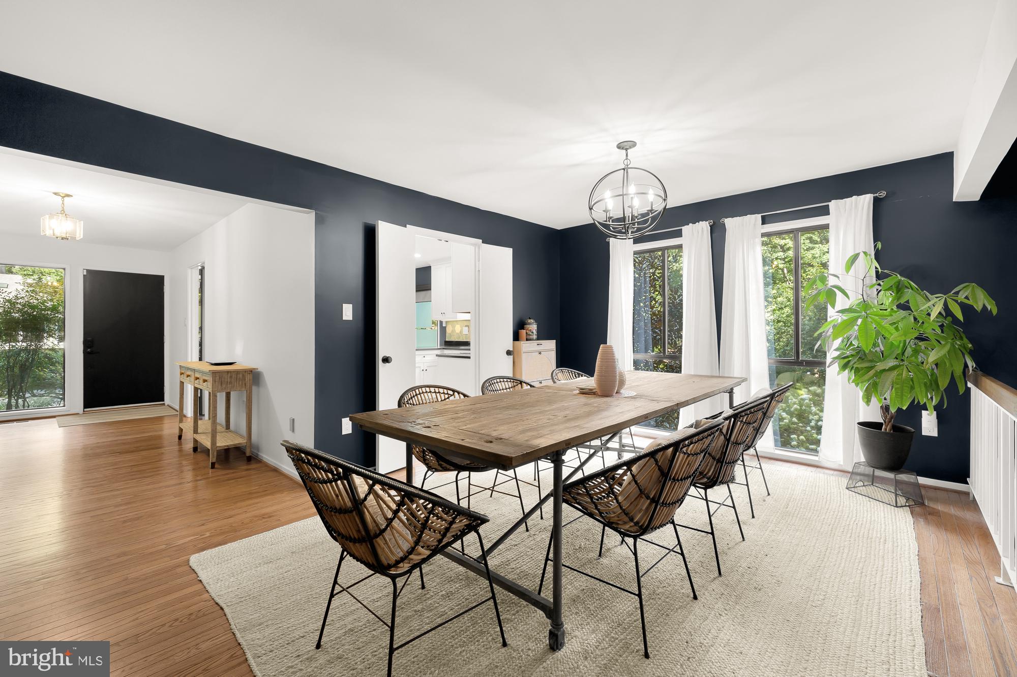 CONGRESSIONAL COUNTRY CLUB ESTATES - Residential