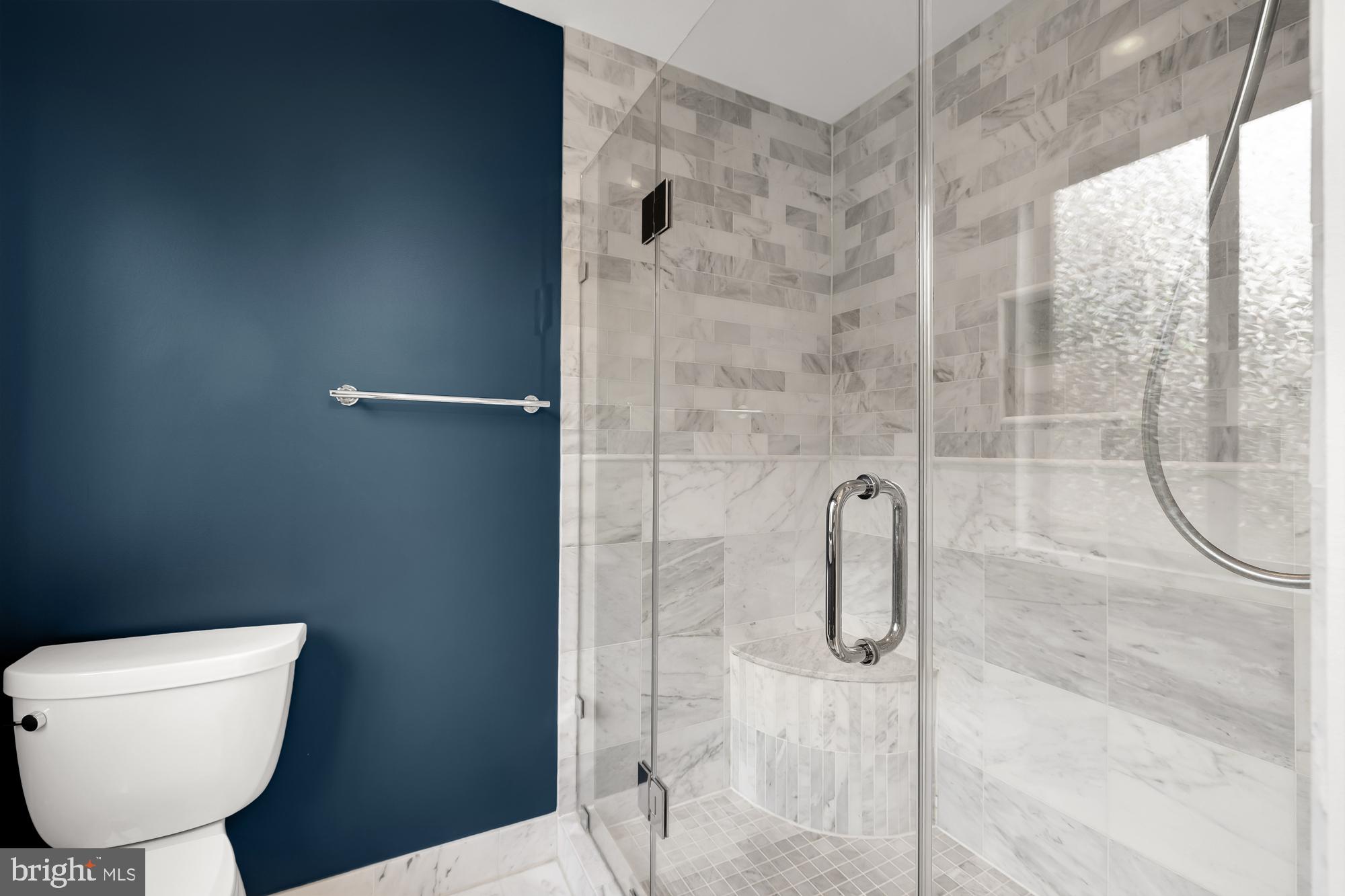 CONGRESSIONAL COUNTRY CLUB ESTATES - Residential