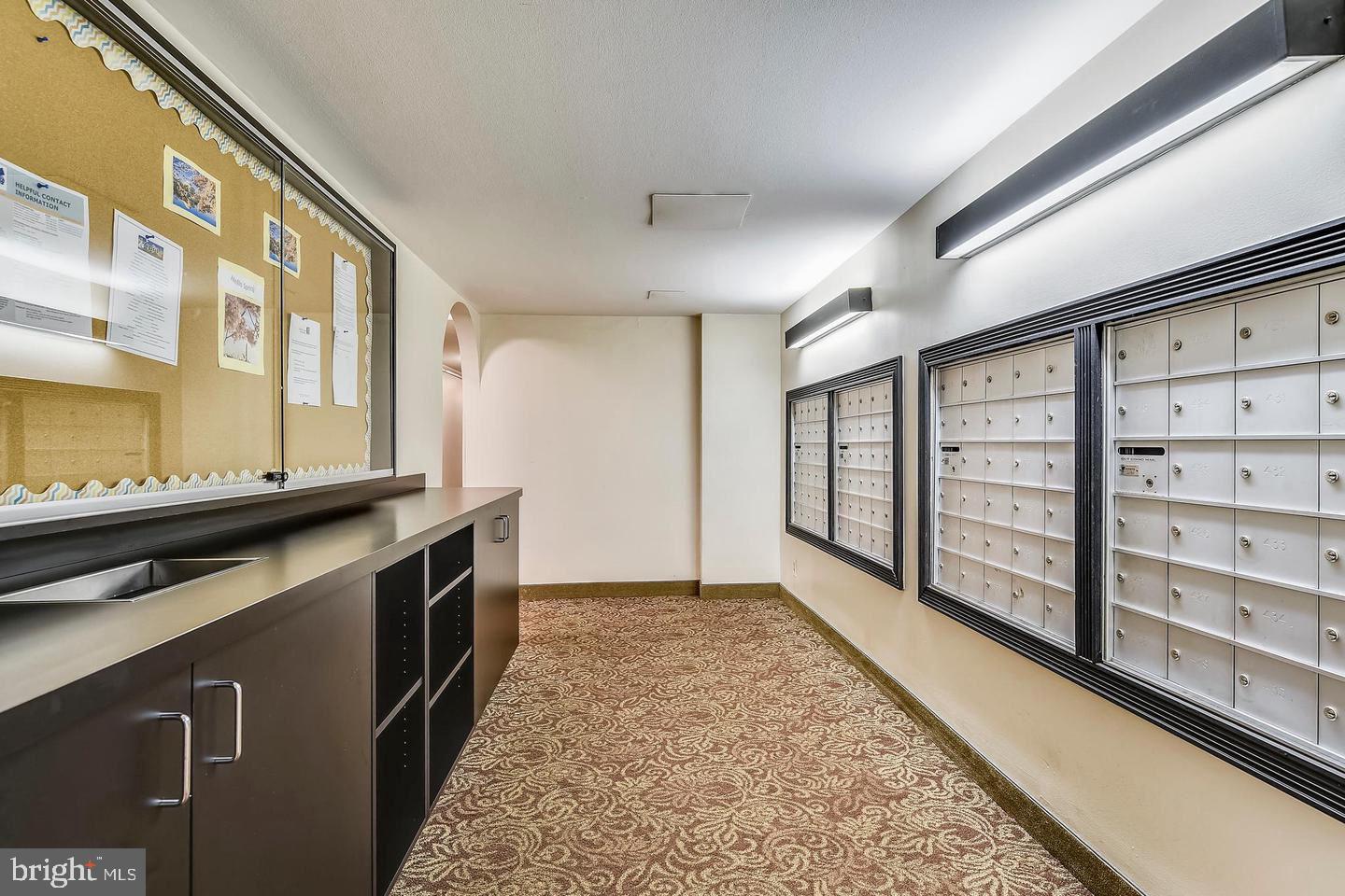 LAKESIDE TERRACE - Residential