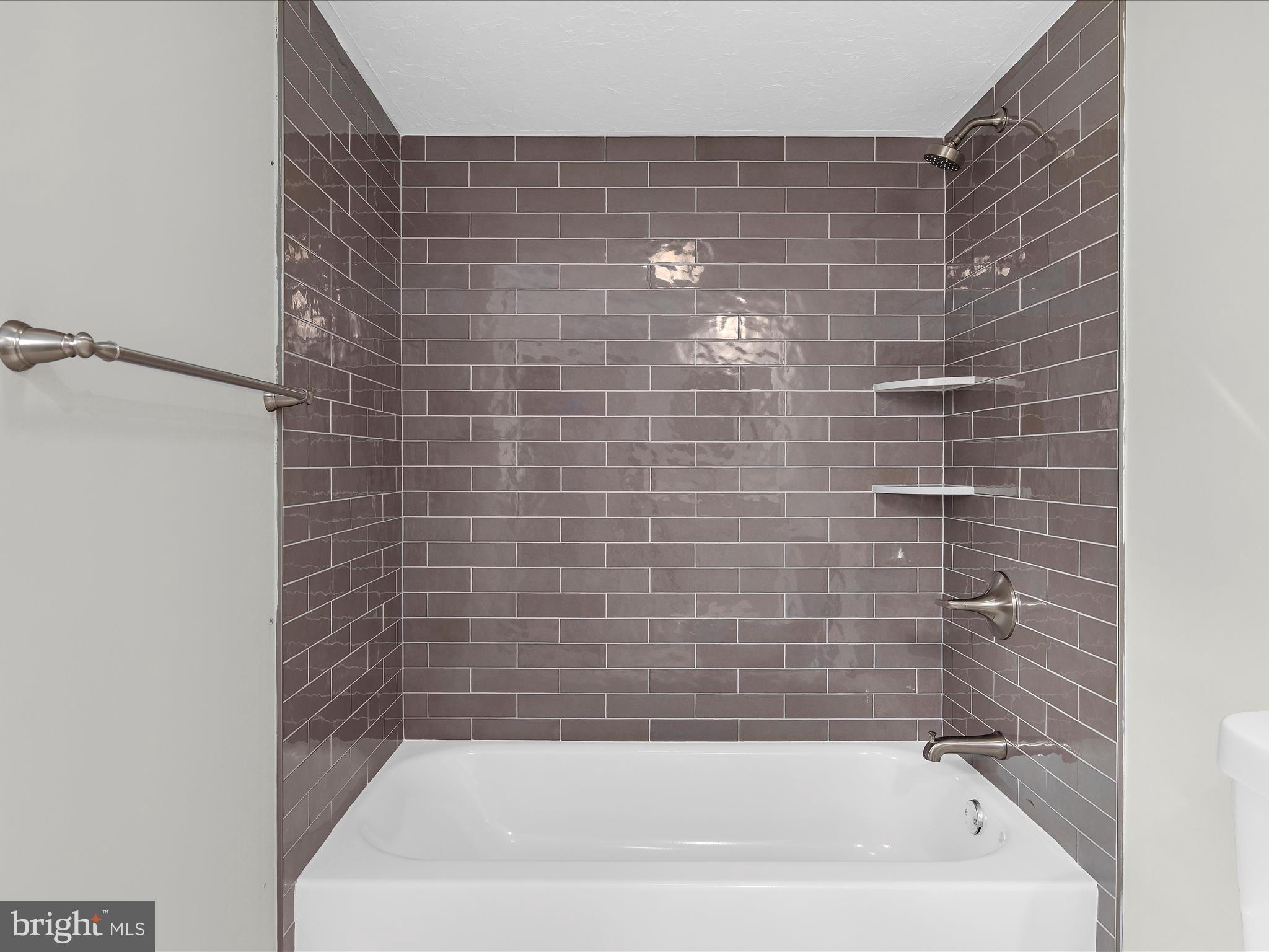 WOODHOLME - Residential