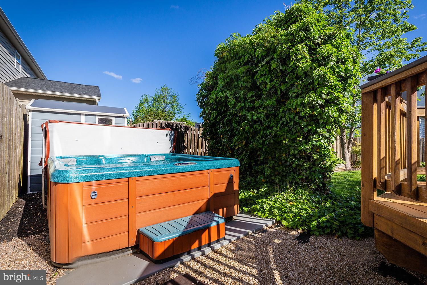 ST MARGARETS LANDING - Residential