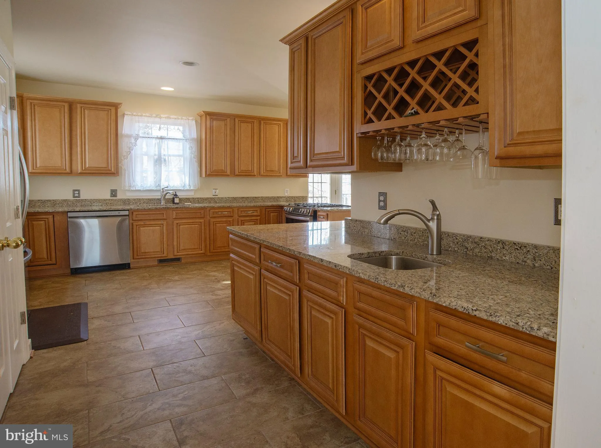 Fredericksburg, Virginia 22408, United States, 5 Bedrooms Bedrooms, ,4 BathroomsBathrooms,Residential,Active,20643