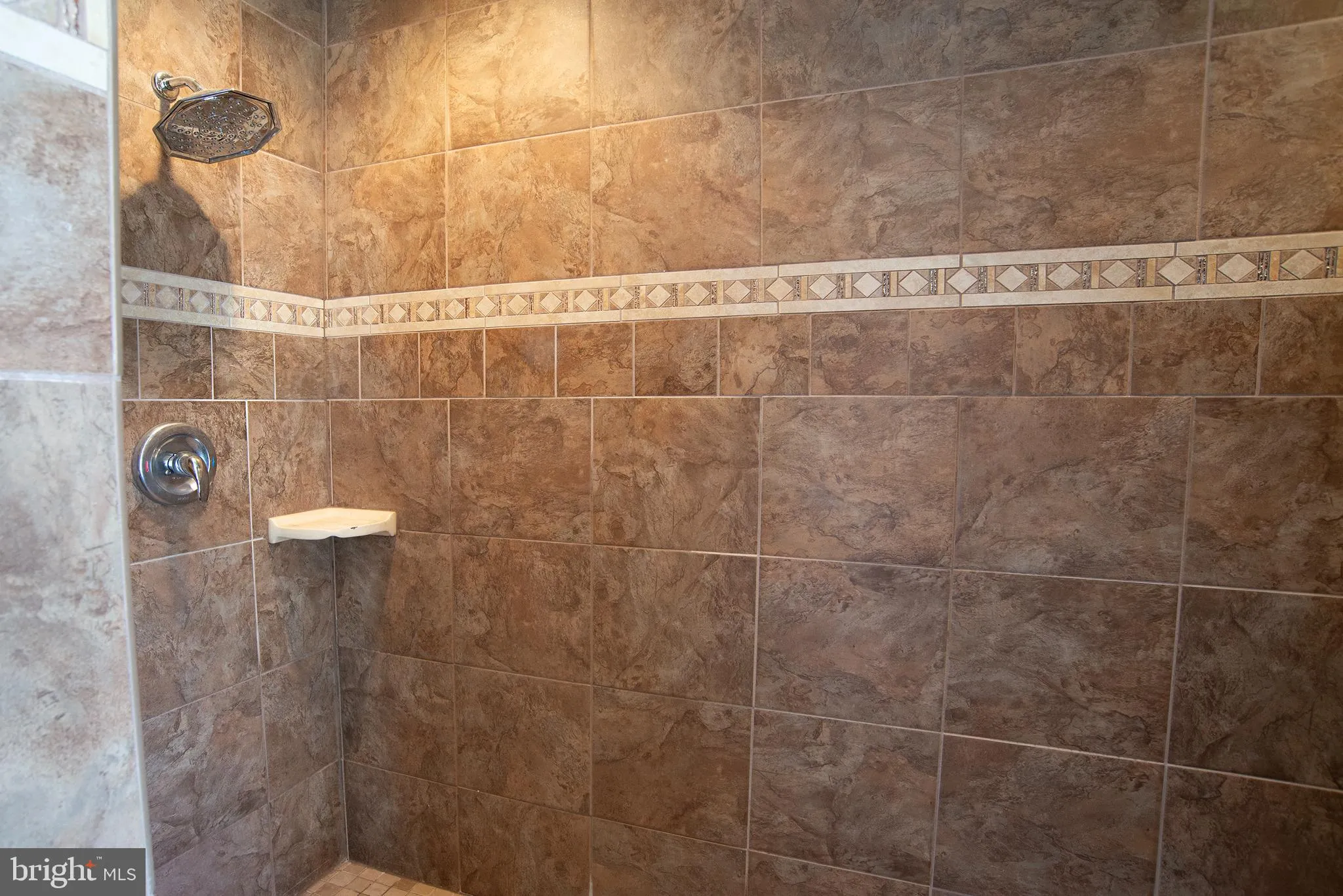 Fredericksburg, Virginia 22408, United States, 5 Bedrooms Bedrooms, ,4 BathroomsBathrooms,Residential,Active,20643