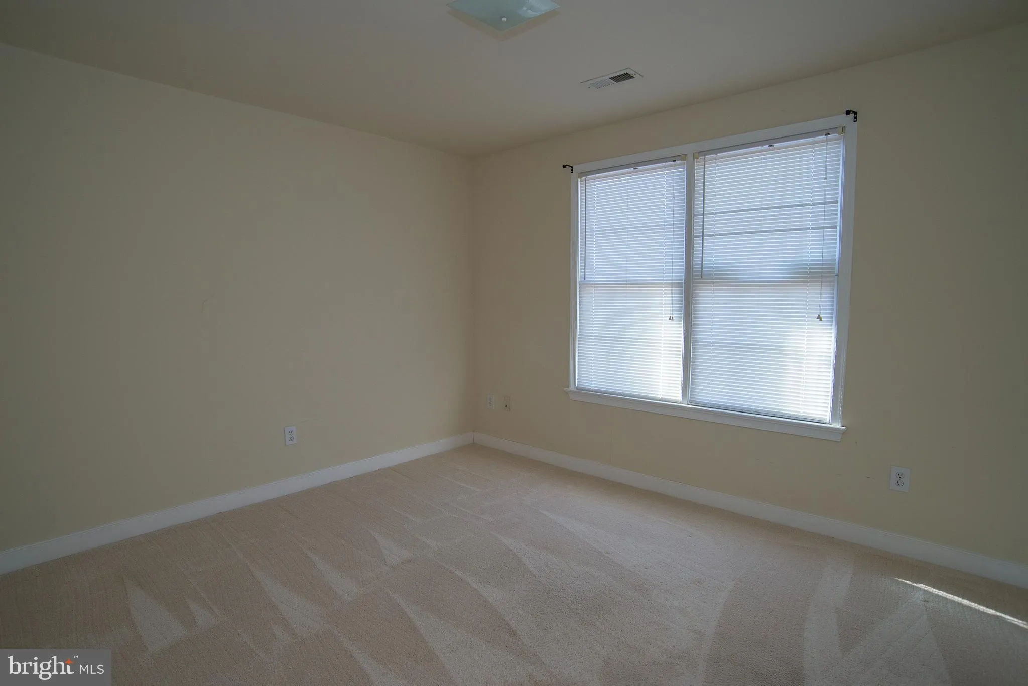 Fredericksburg, Virginia 22408, United States, 5 Bedrooms Bedrooms, ,4 BathroomsBathrooms,Residential,Active,20643