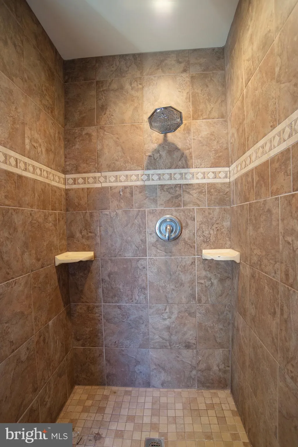 Fredericksburg, Virginia 22408, United States, 5 Bedrooms Bedrooms, ,4 BathroomsBathrooms,Residential,Active,20643