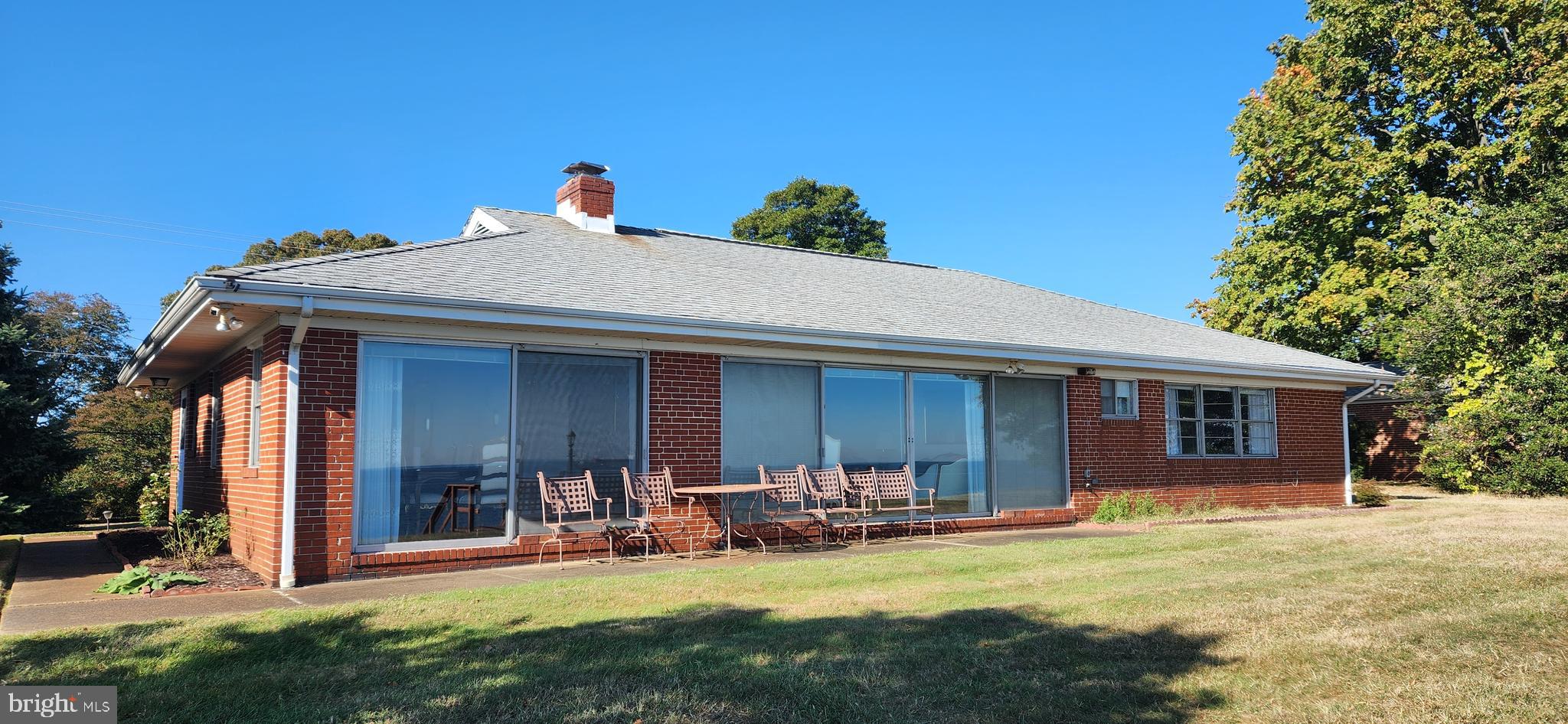 WINDMILL POINT - Residential