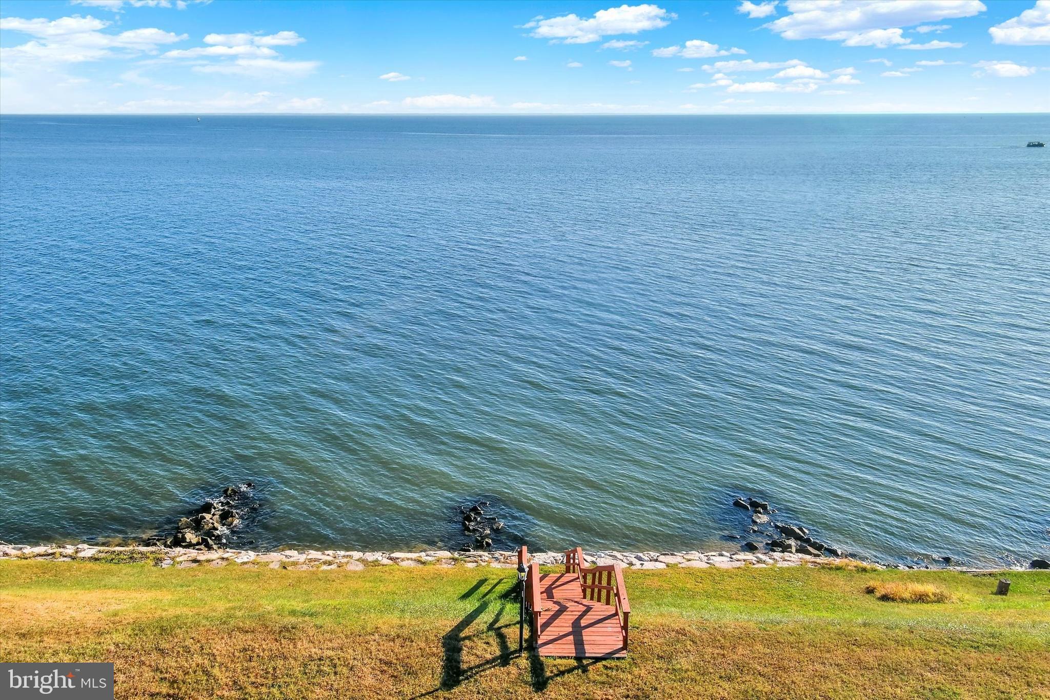 WINDMILL POINT - Residential