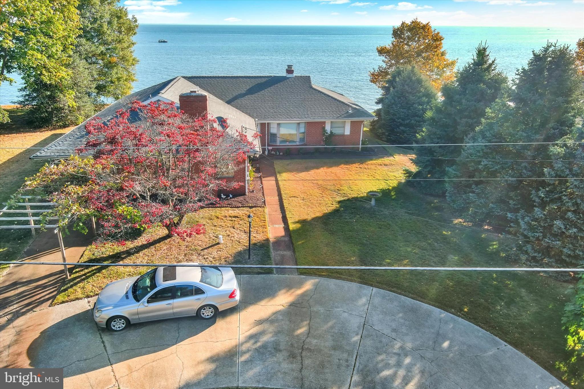 WINDMILL POINT - Residential