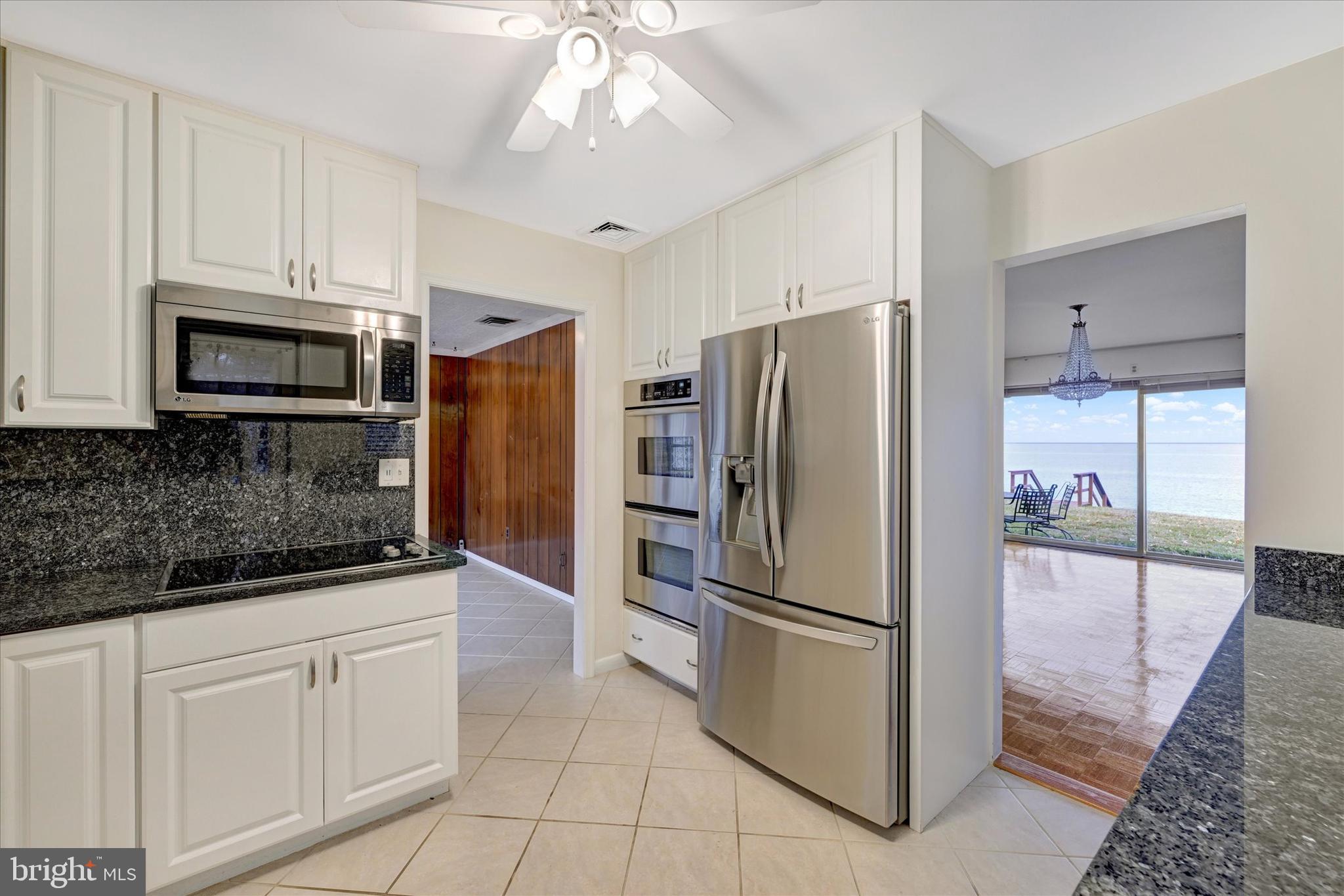 WINDMILL POINT - Residential