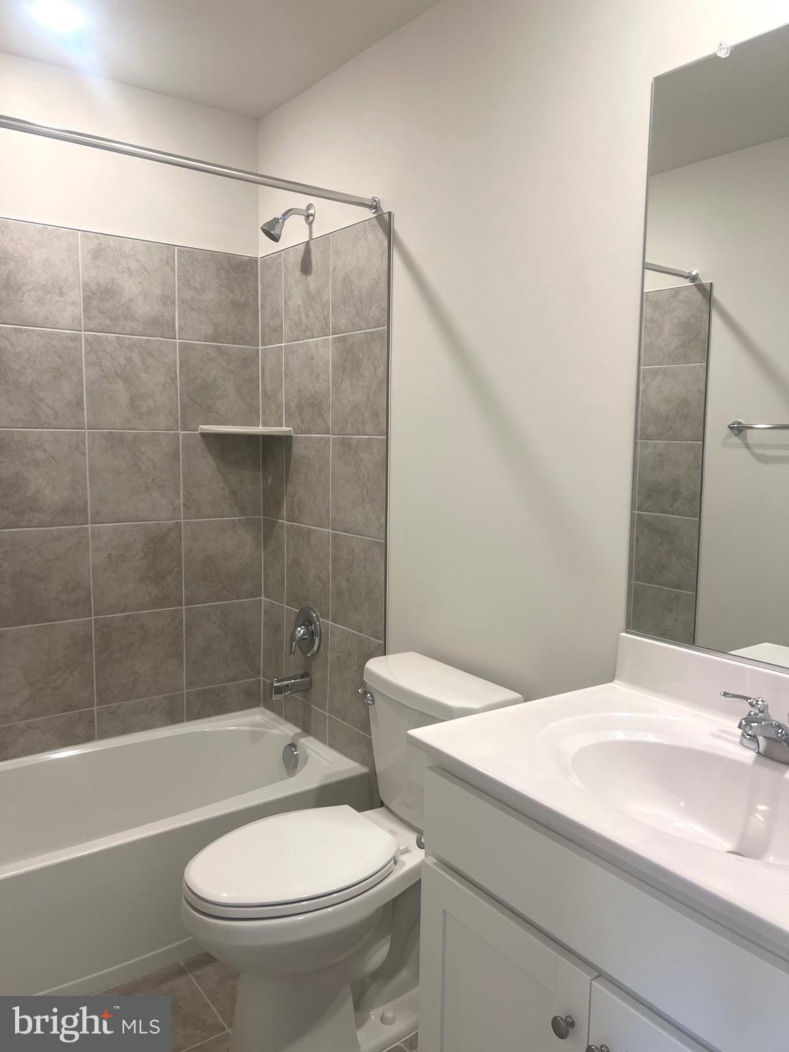 NORBORNE GLEBE - Residential Lease