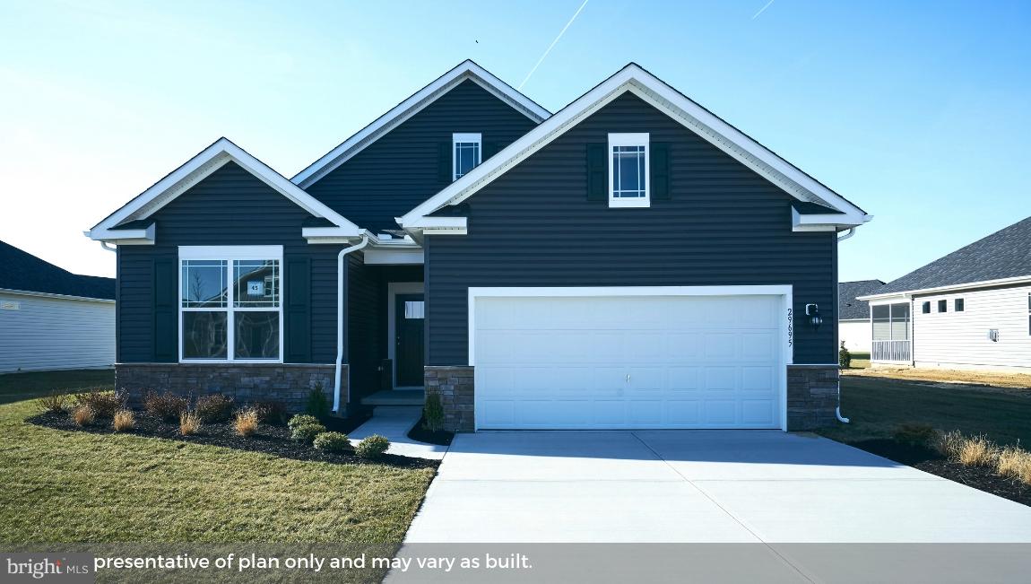 HUNTER'S CREST - Residential