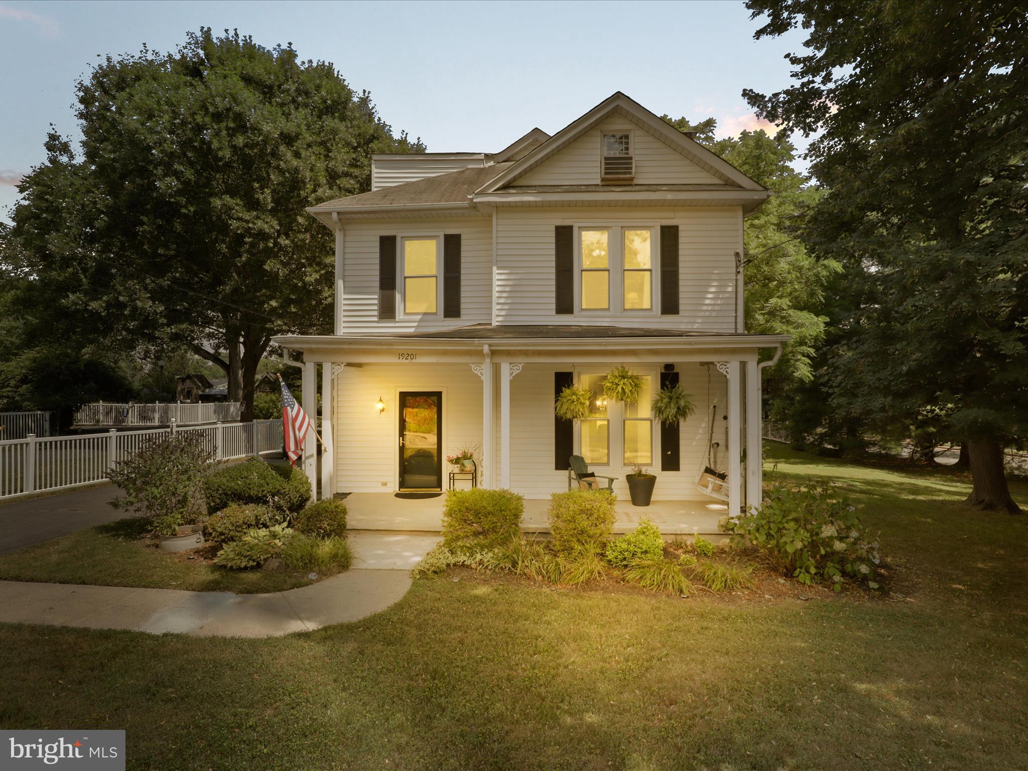 GAITHERSBURG OUTSIDE - Residential