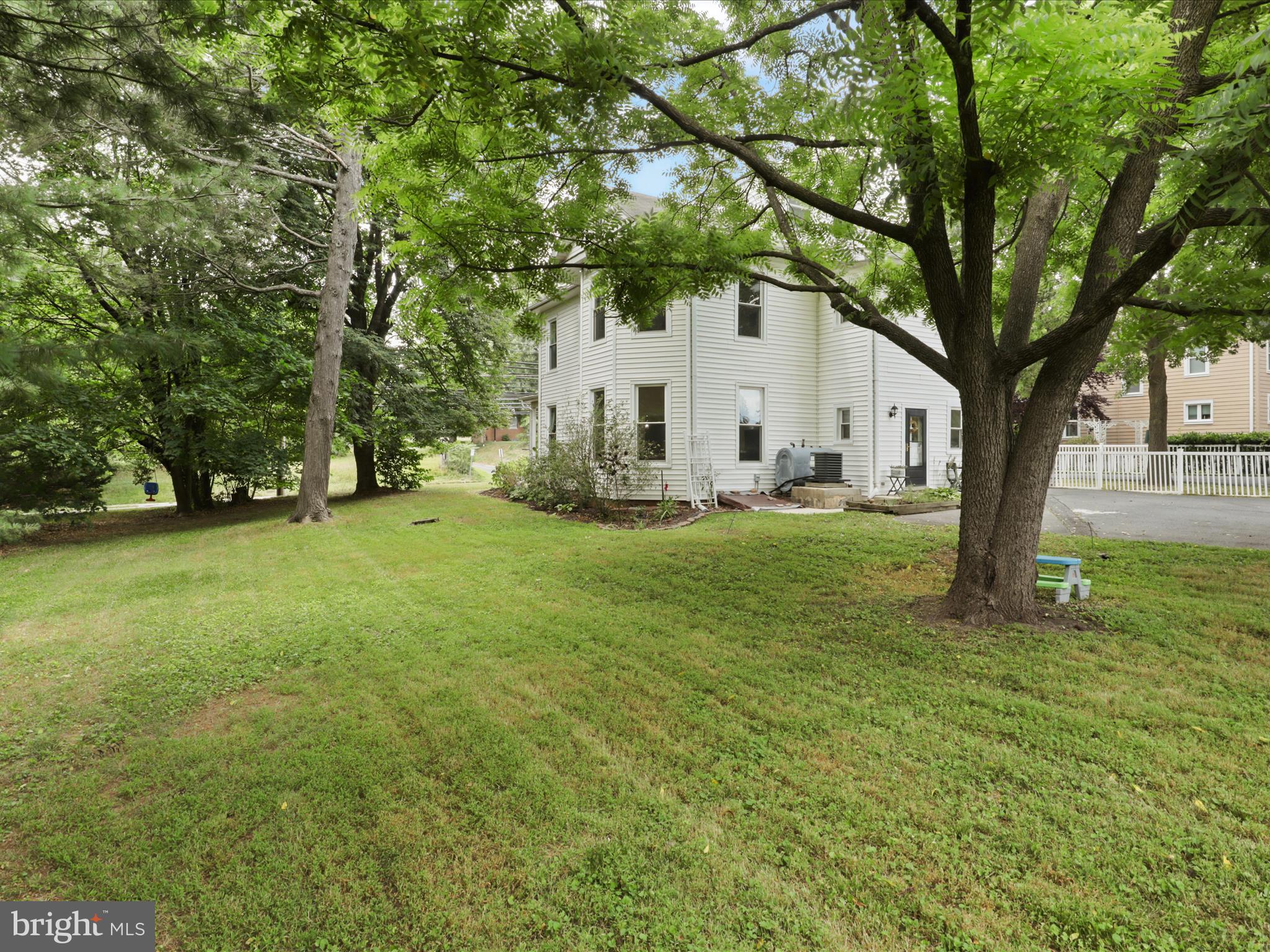 GAITHERSBURG OUTSIDE - Residential