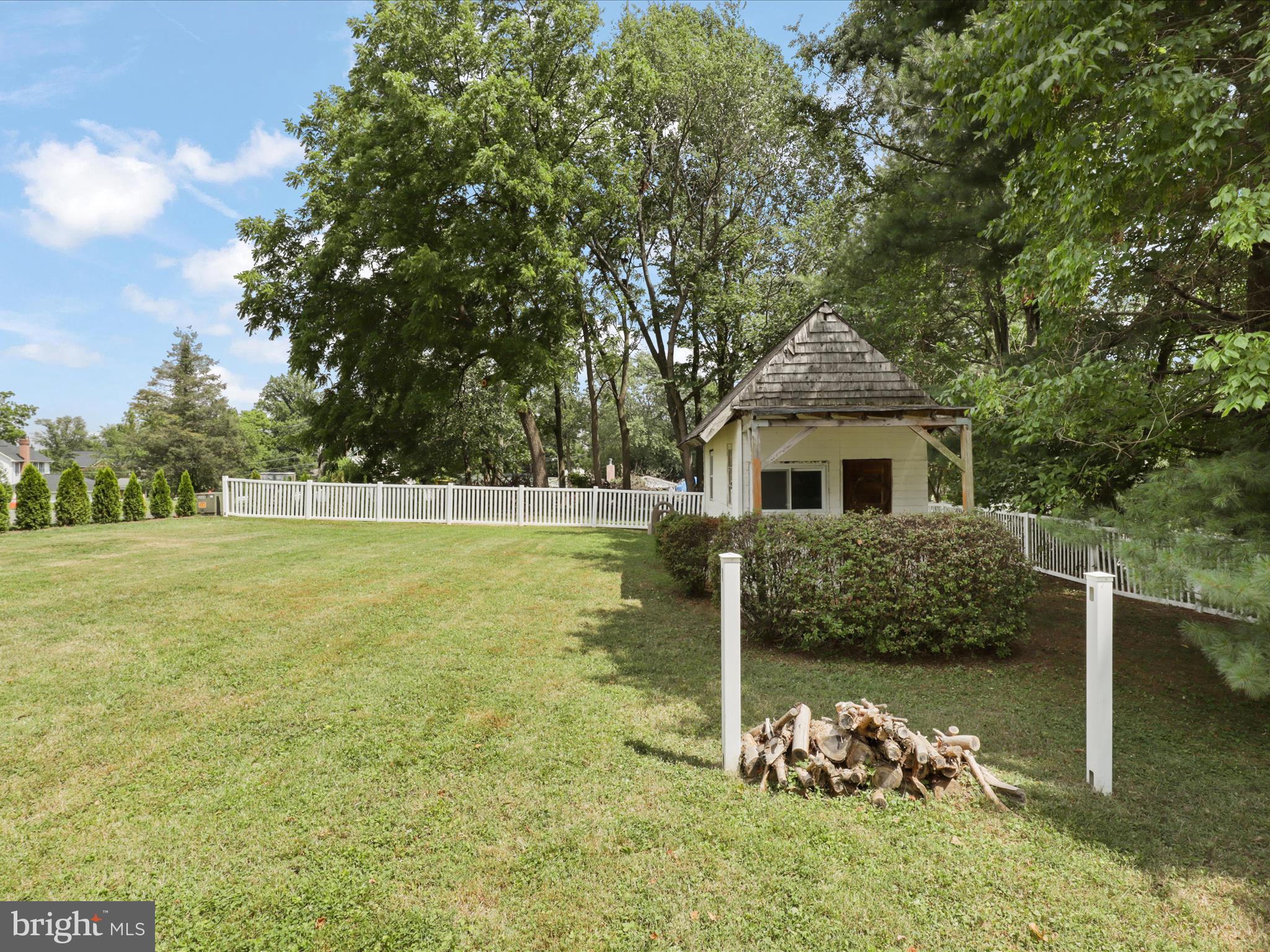 GAITHERSBURG OUTSIDE - Residential