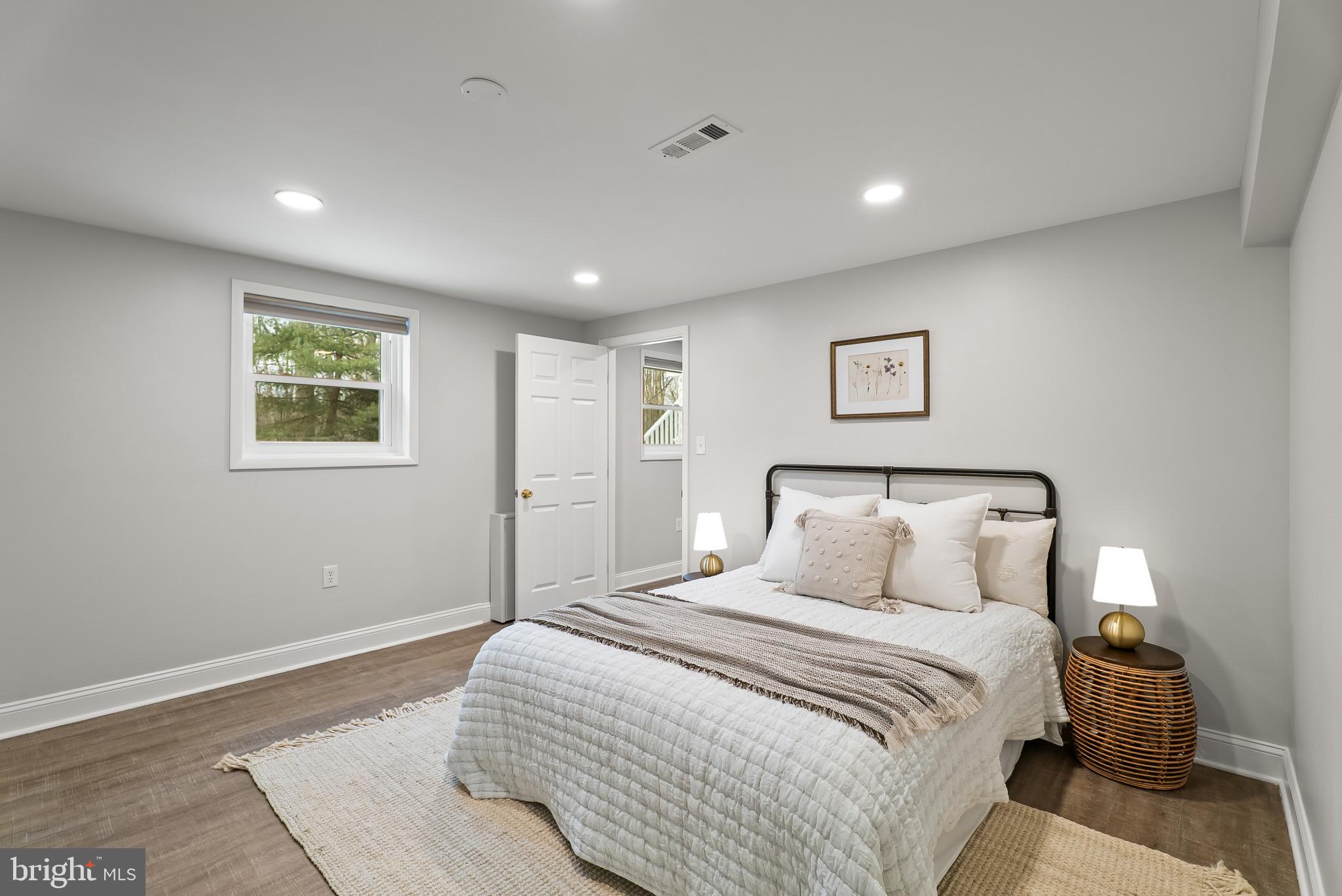 LIBERTY LAKE HILLS - Residential