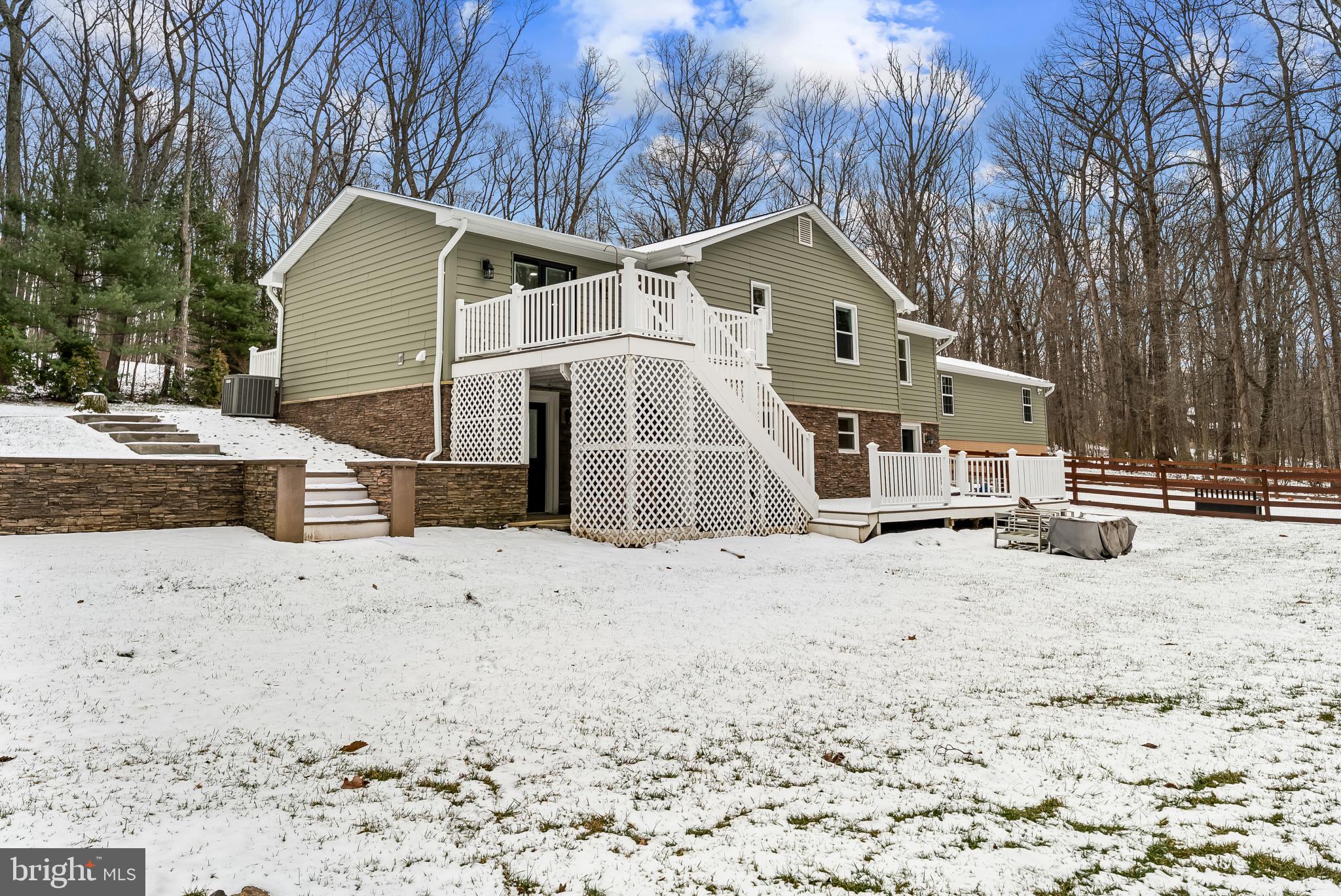 LIBERTY LAKE HILLS - Residential