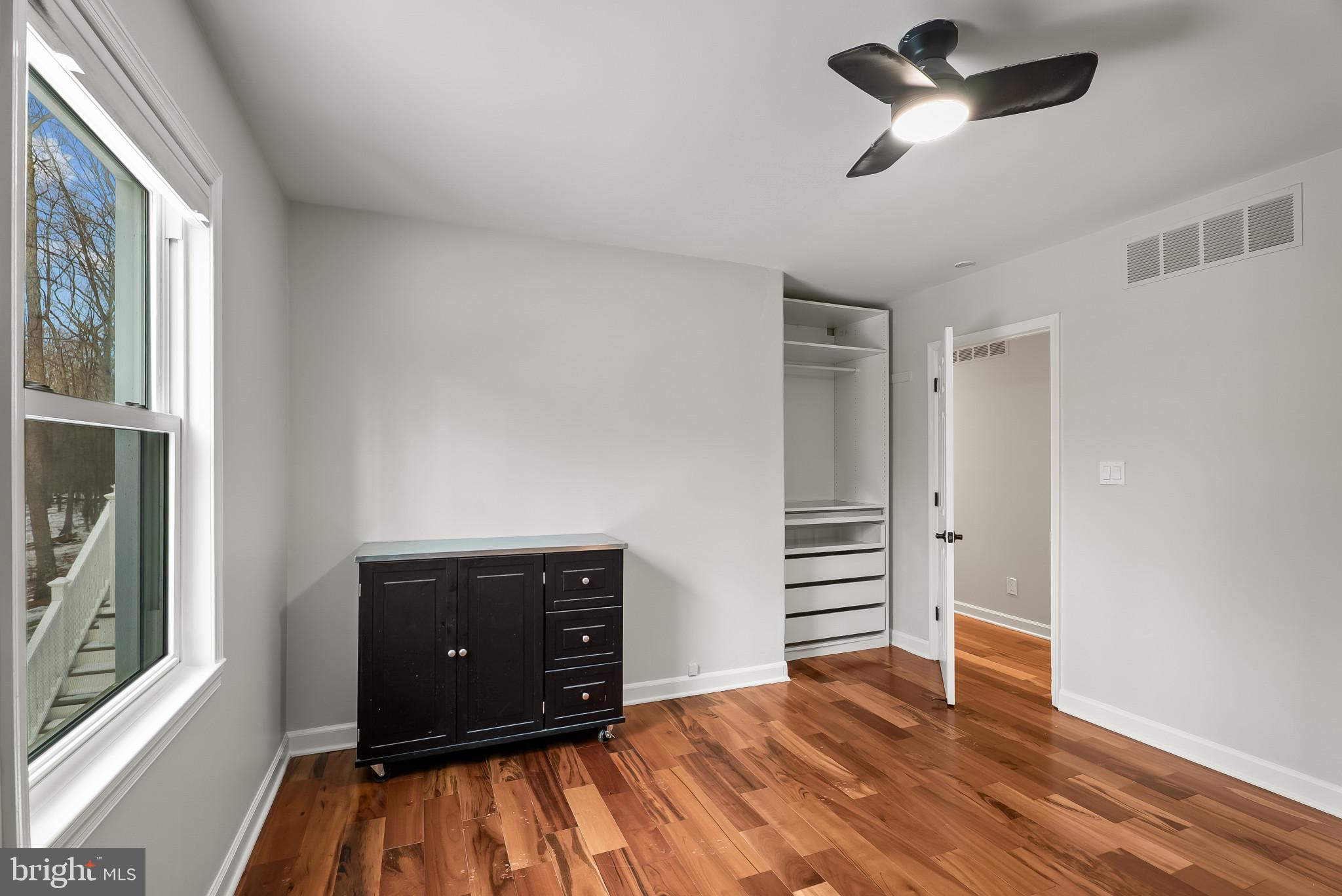 LIBERTY LAKE HILLS - Residential