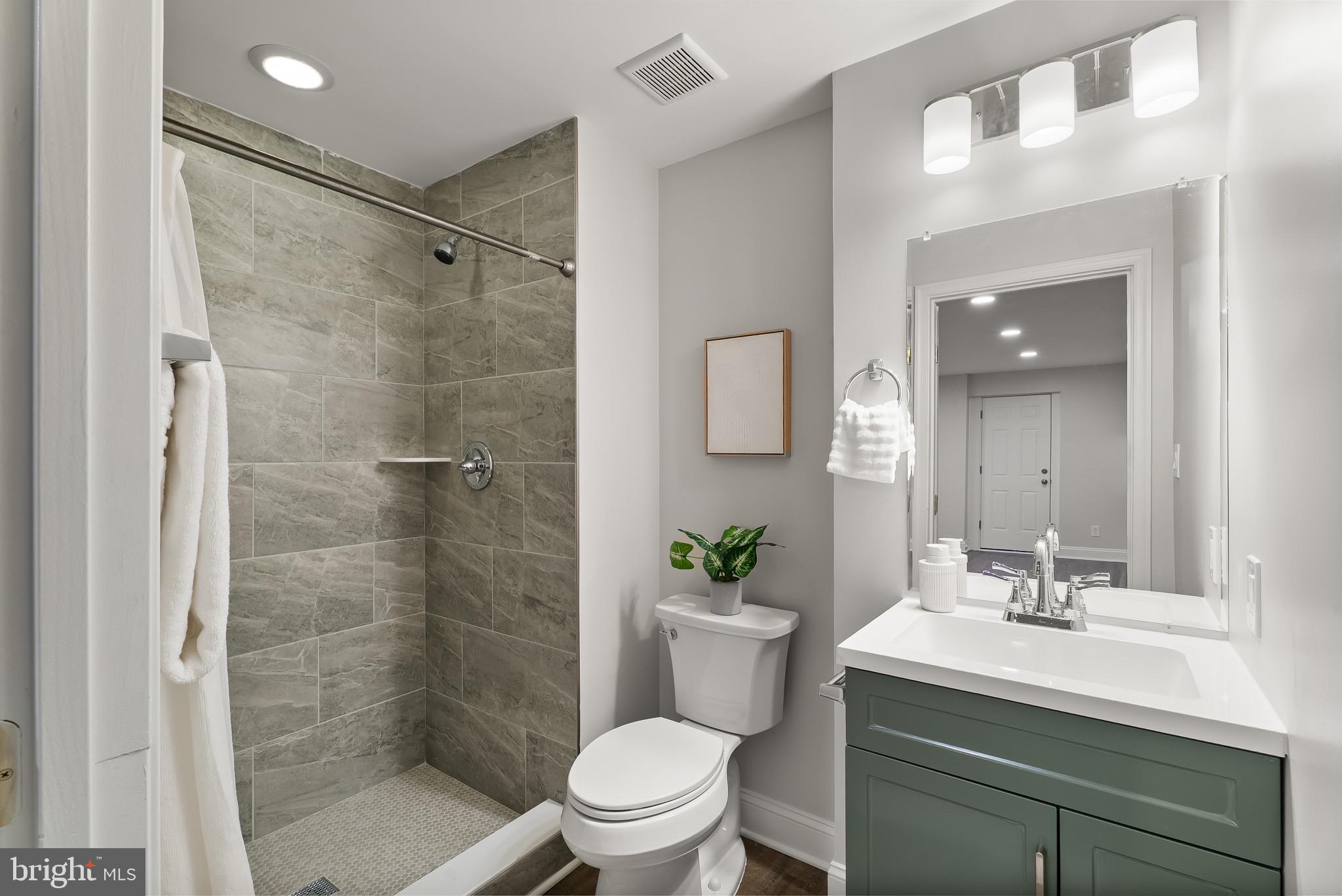 LIBERTY LAKE HILLS - Residential