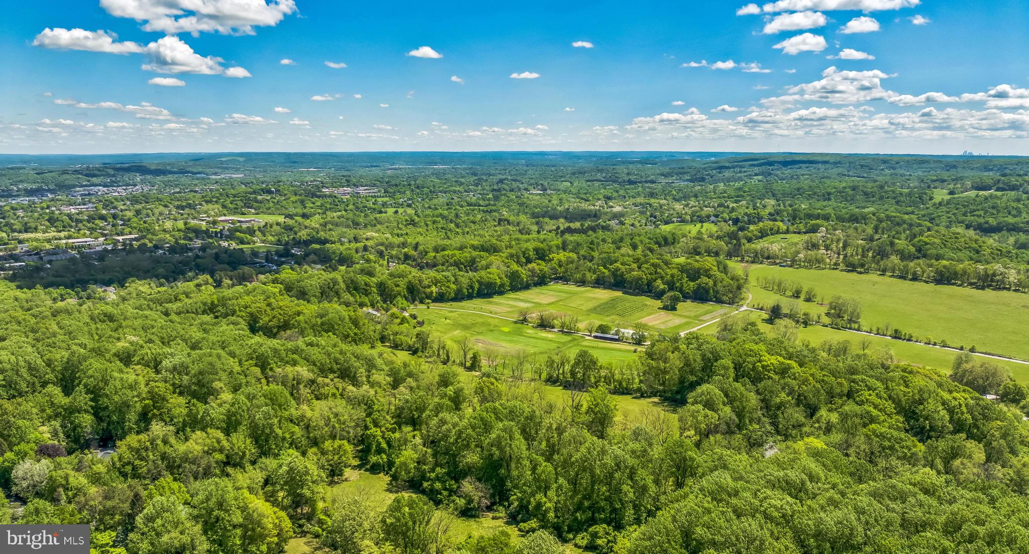 2585 CHARLESTOWN ROAD