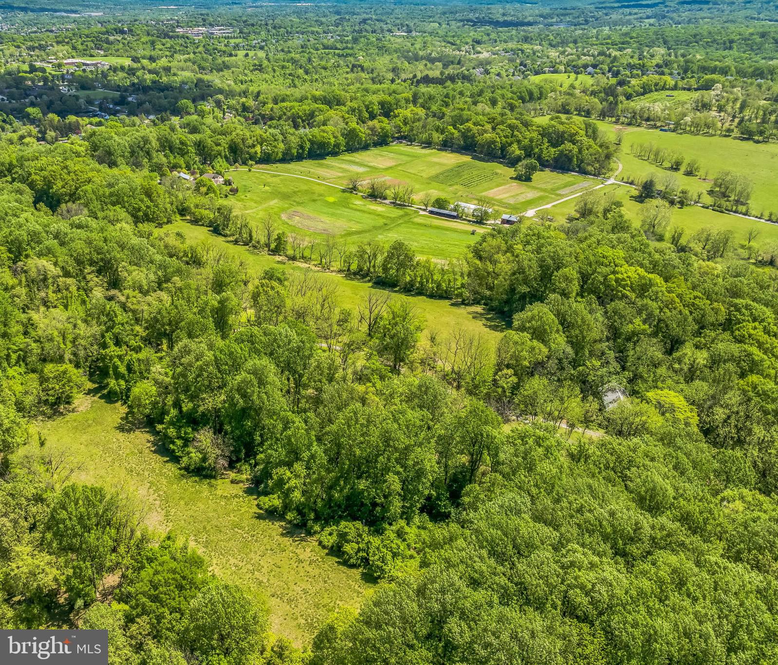 2585 CHARLESTOWN ROAD
