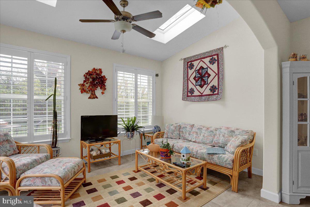 GREEN VALLEY WEST - Residential
