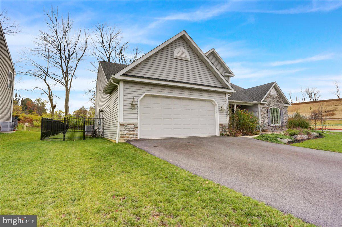 GREEN VALLEY WEST - Residential