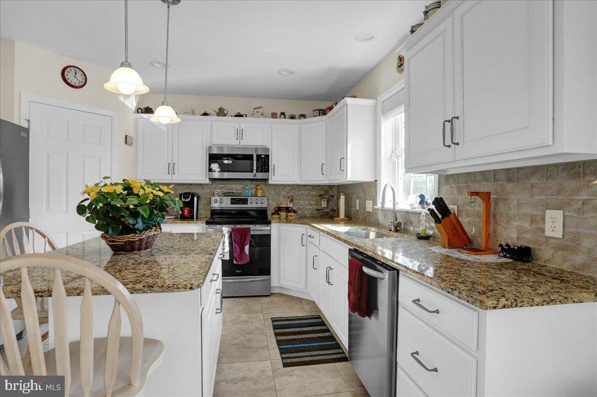 GREEN VALLEY WEST - Residential
