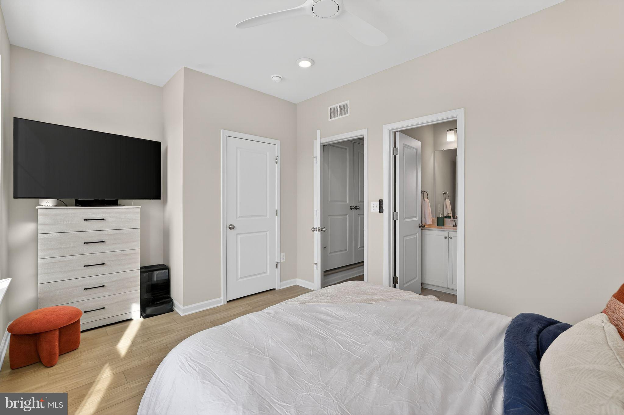 MONTGOMERY VILLAGE - Residential