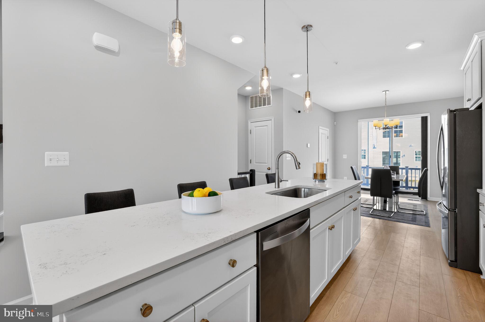MONTGOMERY VILLAGE - Residential