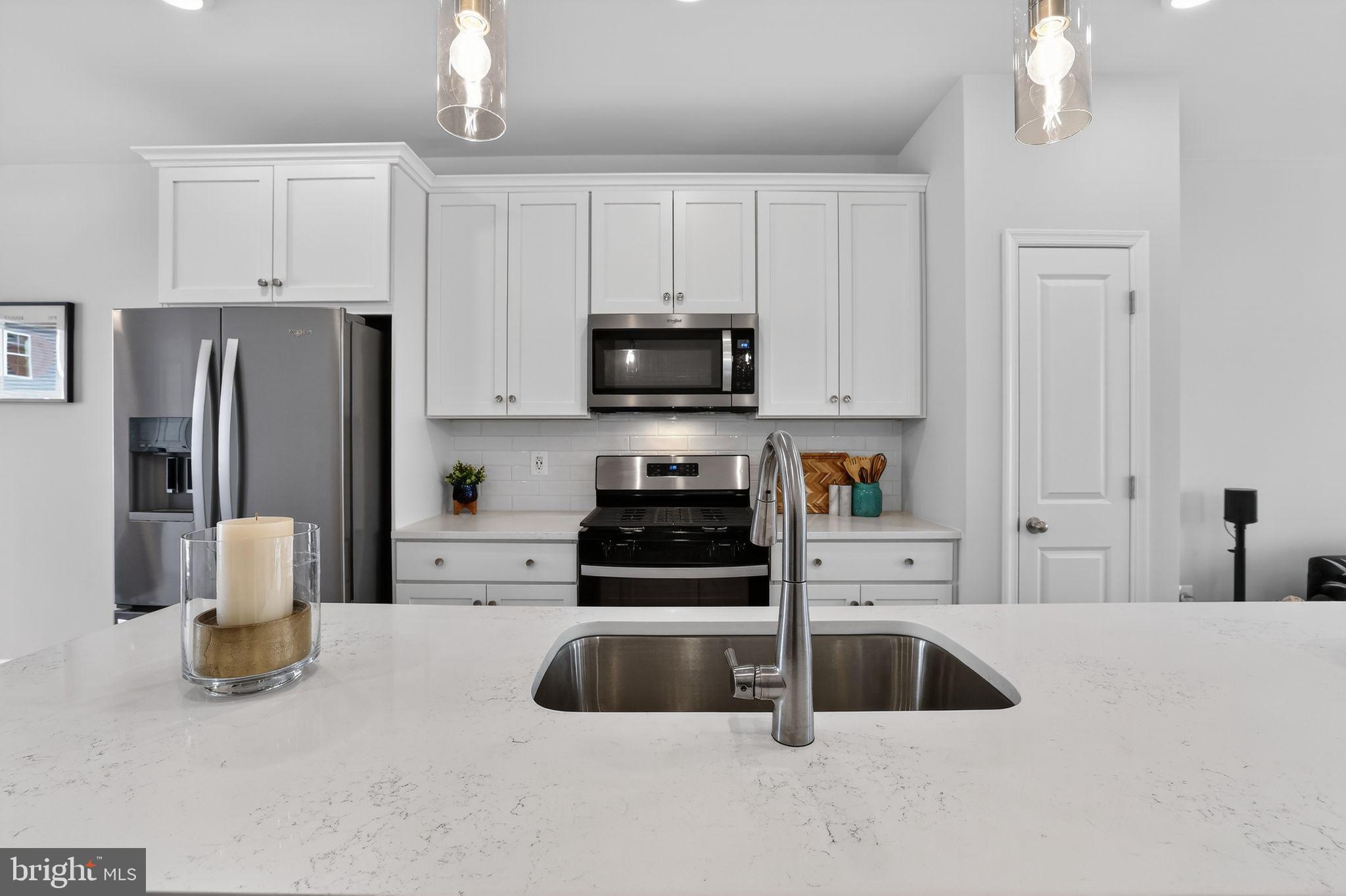 MONTGOMERY VILLAGE - Residential