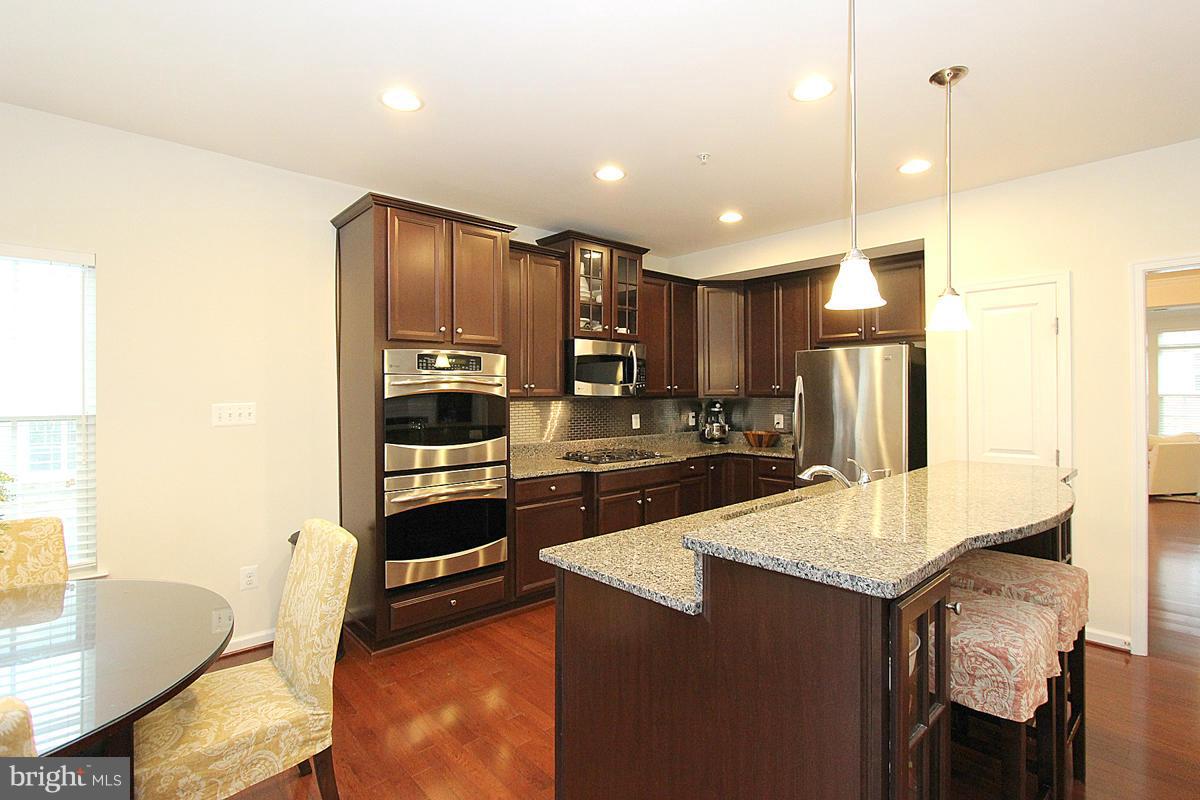 POTOMAC CLUB - Residential