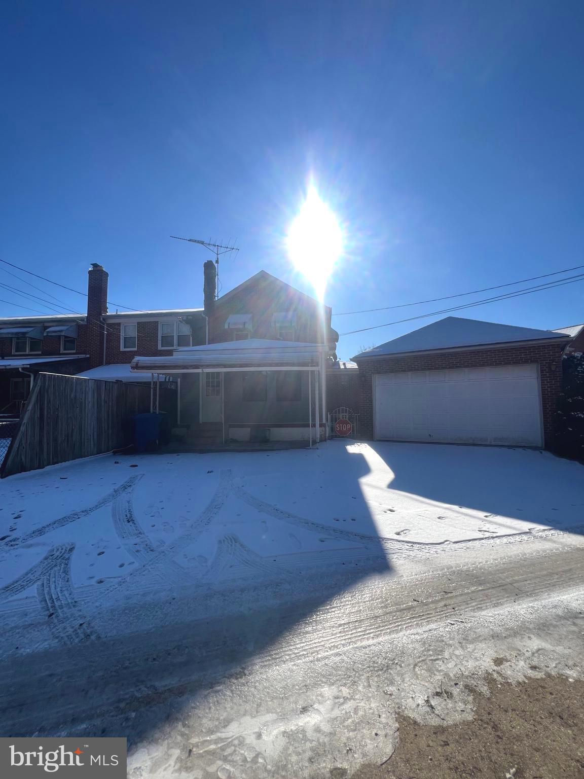 EDMONDSON PARK - Residential Lease